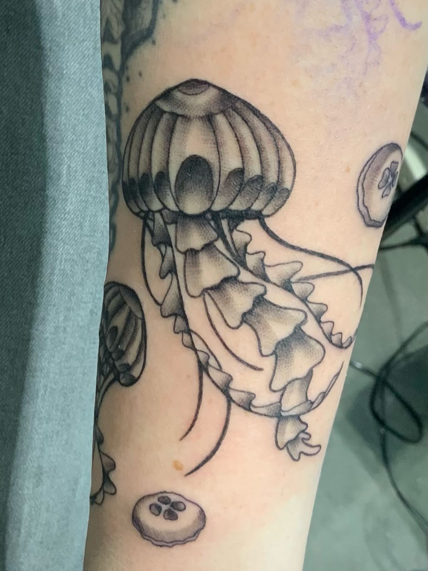 Tattoo by @electricpagan — black_and_grey