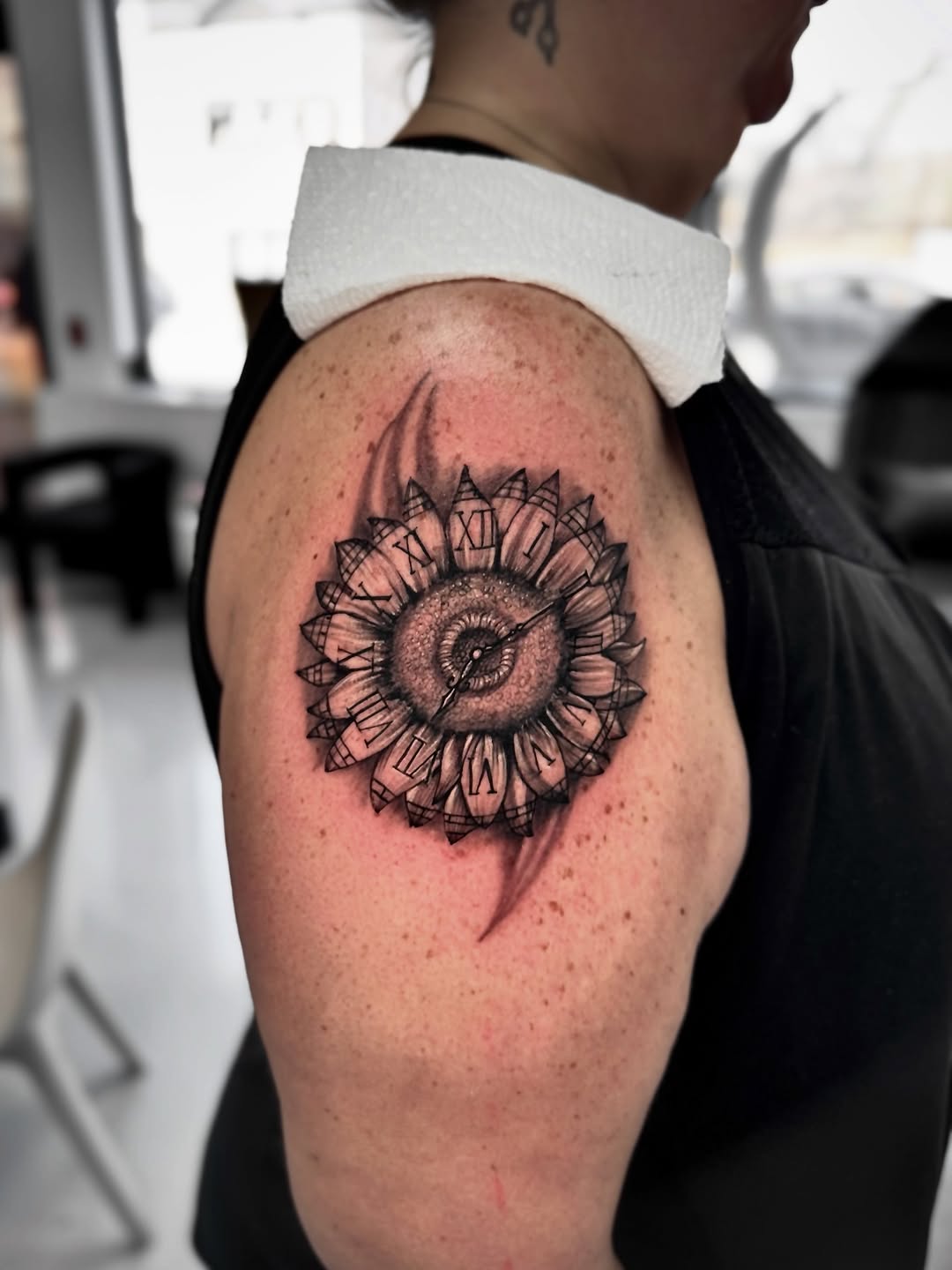 Tattoo by @eriktats13 — realism, black_and_grey