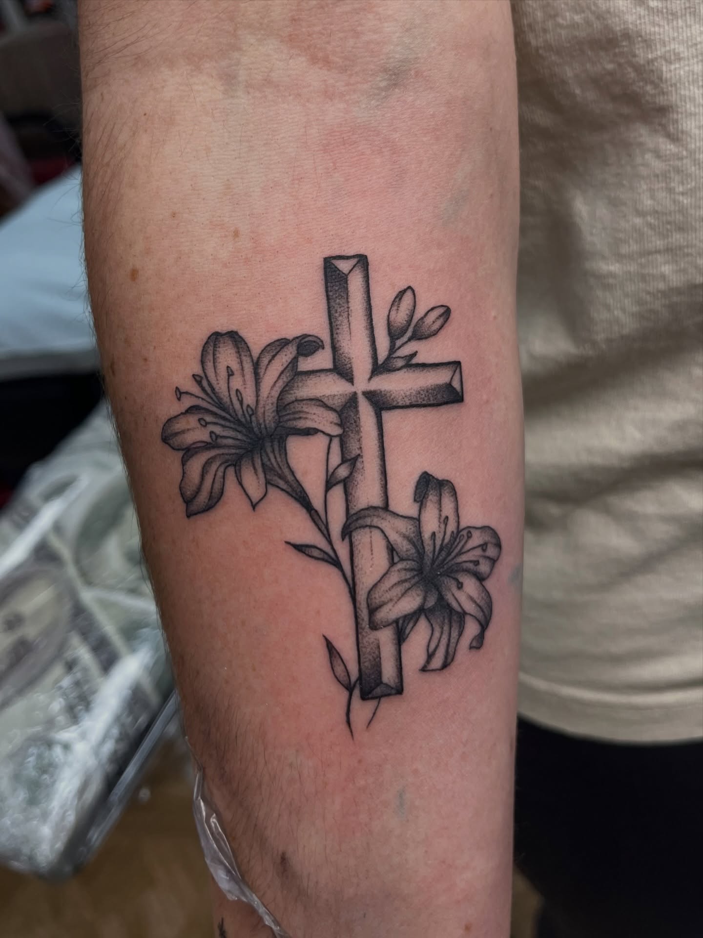 Tattoo by @ems__tattooing — black_and_grey, realism
