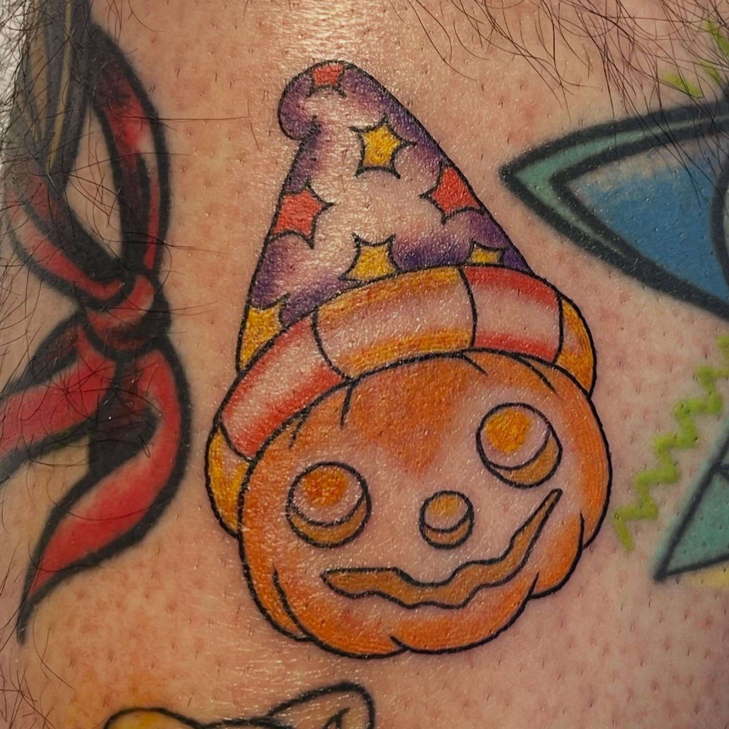 Tattoo by @sundaymassochist — american_traditional