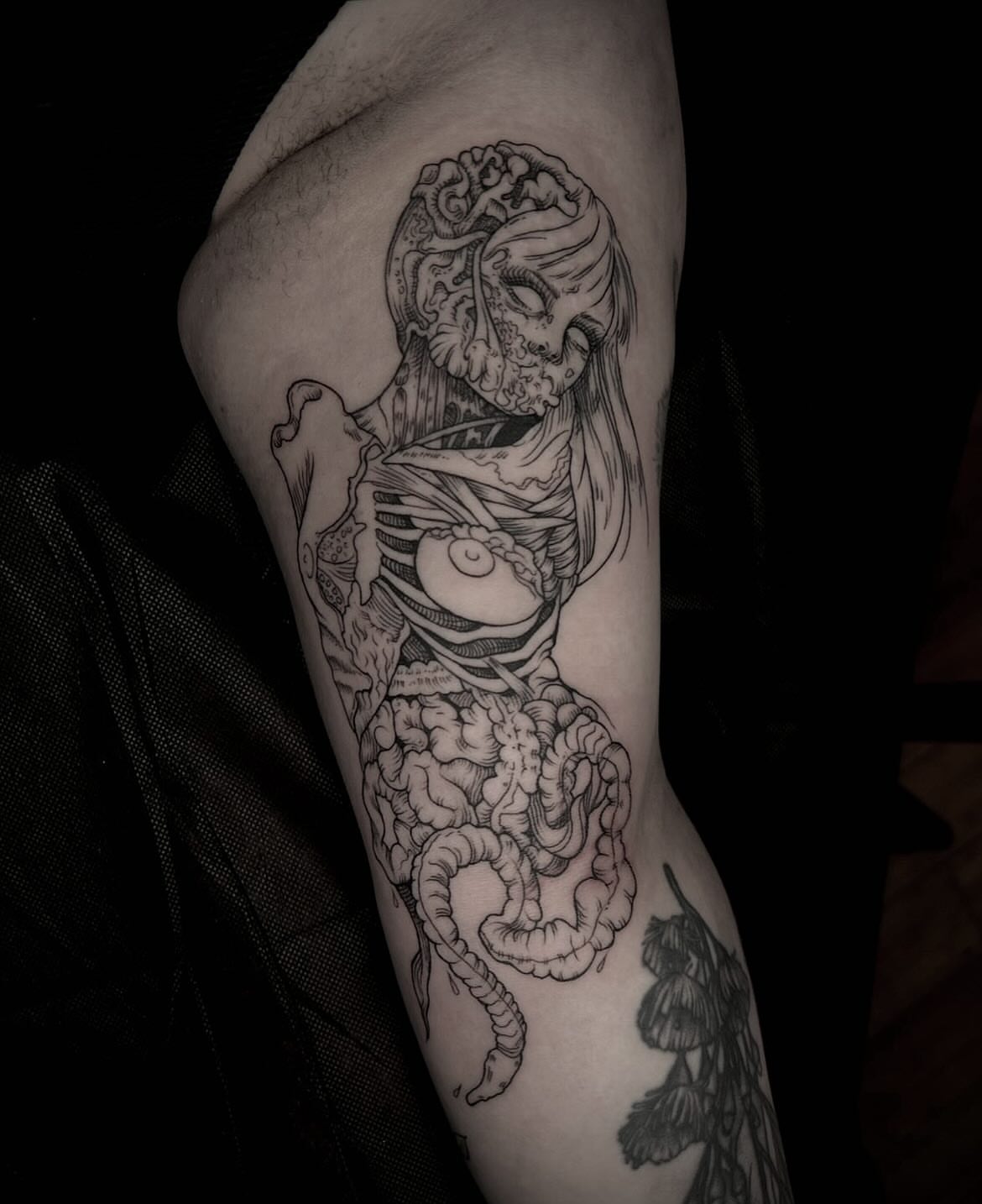Tattoo by @dee.louisee — black_and_grey, realism