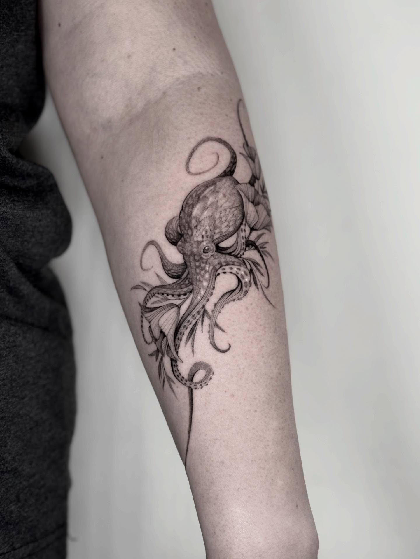 Octopus realism tattoo on the forearm by Brittney Naami, San Francisco, California