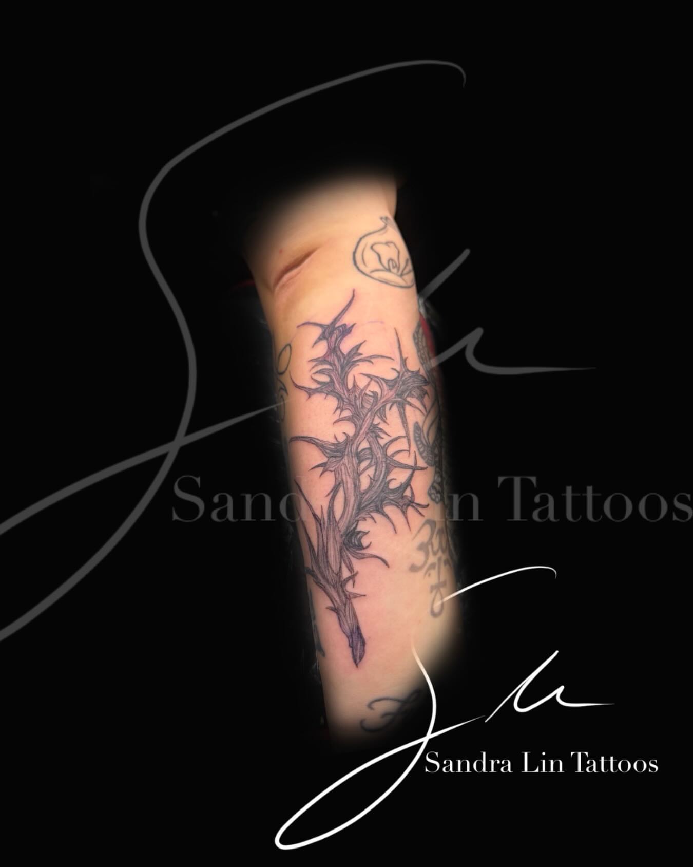 Tattoo by @_sandralintattoos — black_and_grey