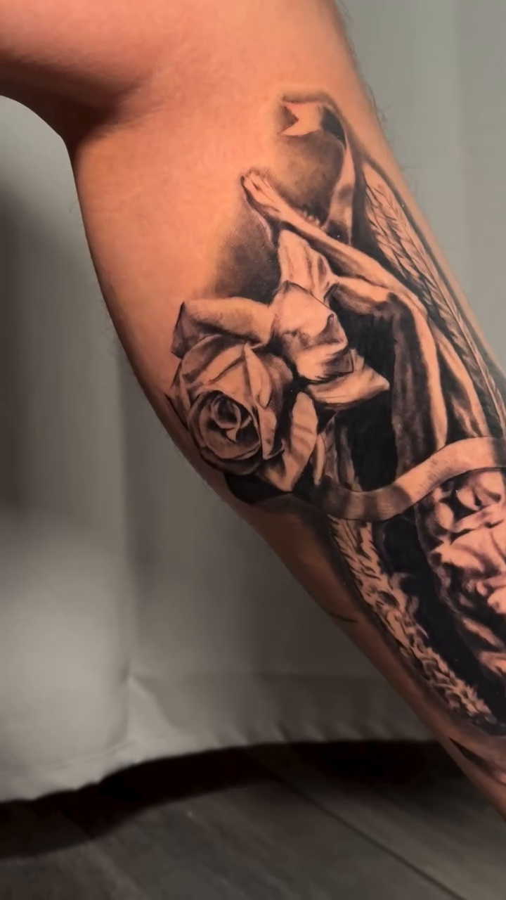 Tattoo by @the.jujueffect — realism, black_and_grey