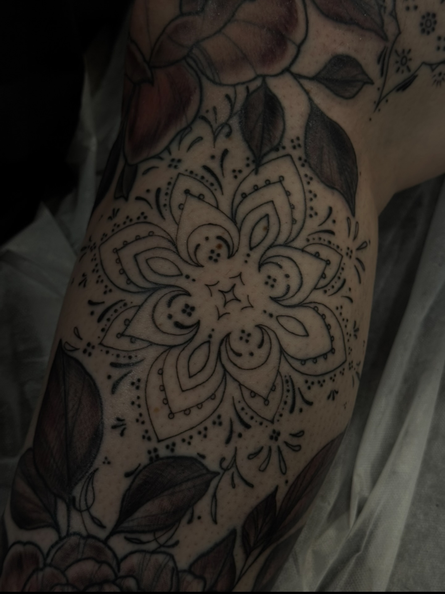 Floral mandala dotwork tattoo on the thigh by jess jené jones, Portland, Oregon