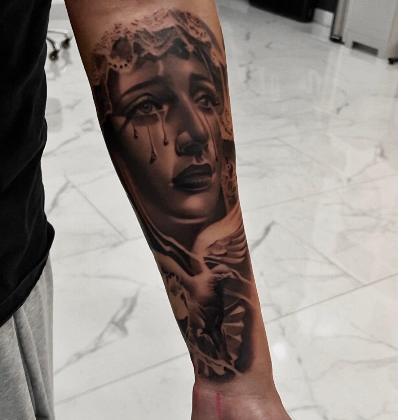 Tattoo by @alfredoadametattoo — realism, dark_realism
