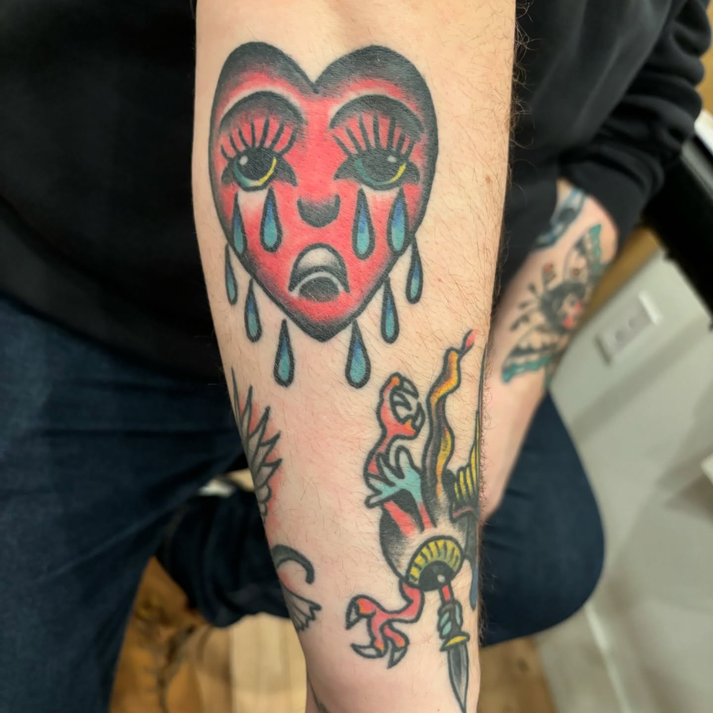 Crying heart American traditional tattoo on the forearm by Francis Cassidy
