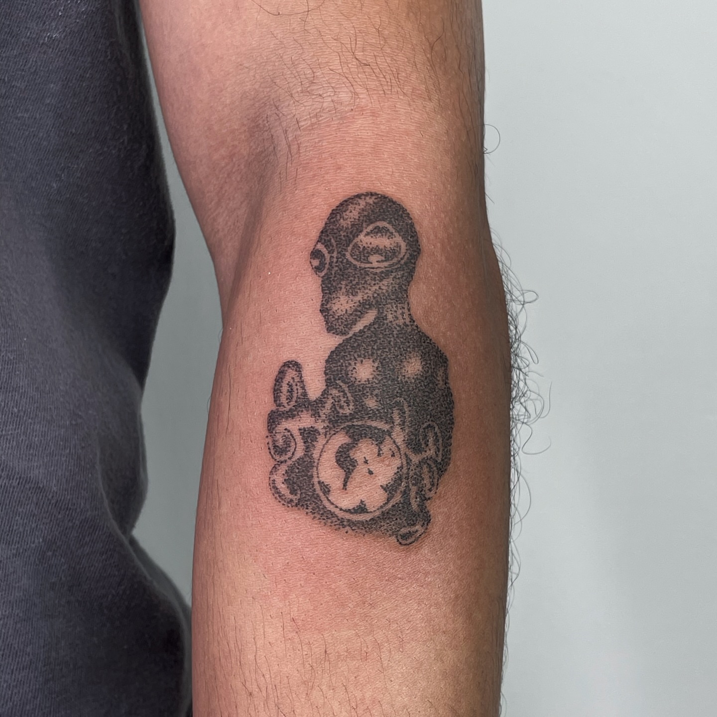 Robot dotwork tattoo on the forearm by Joint Killer