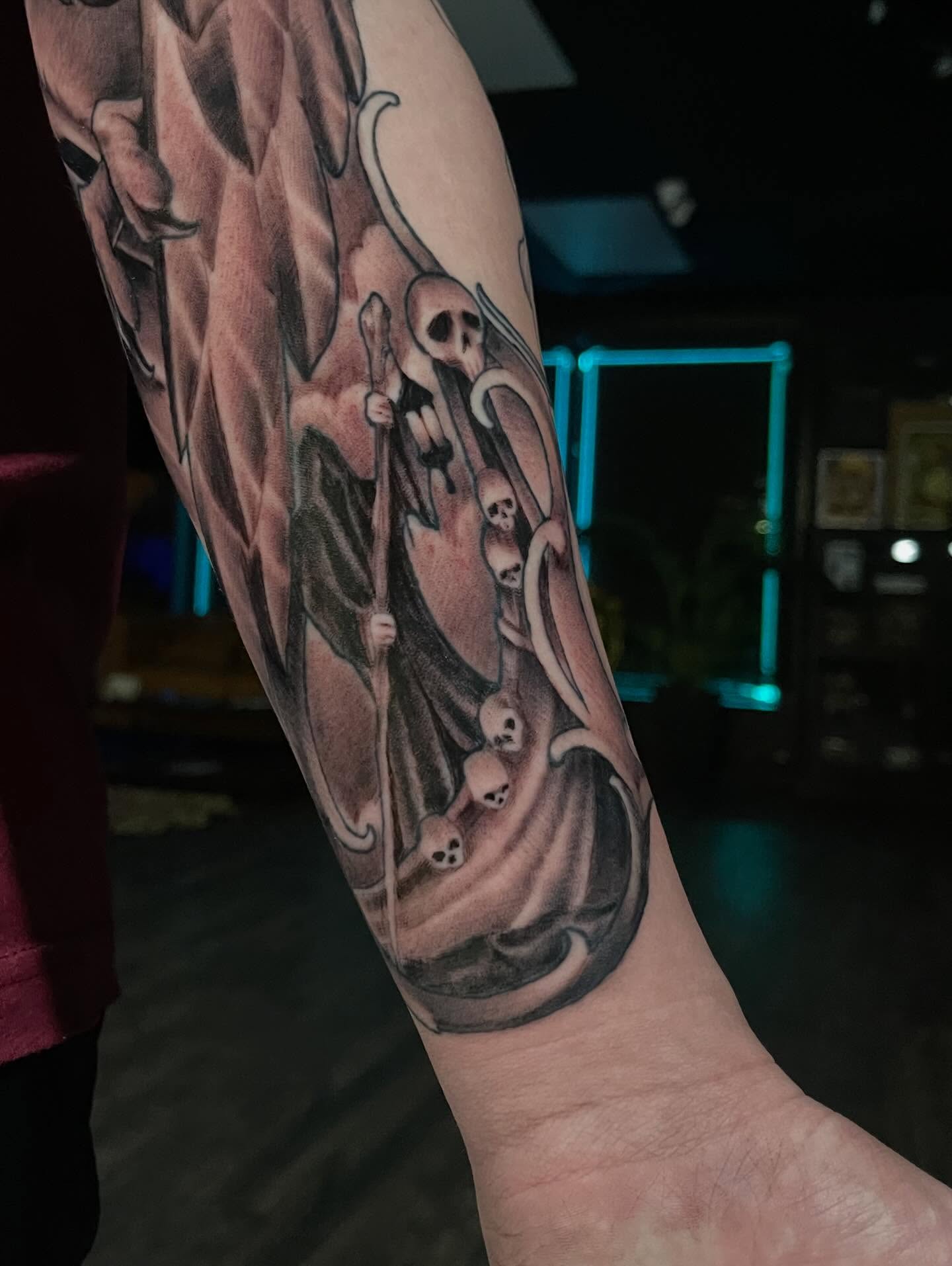 Tattoo by @dazzlefritz β black_and_grey