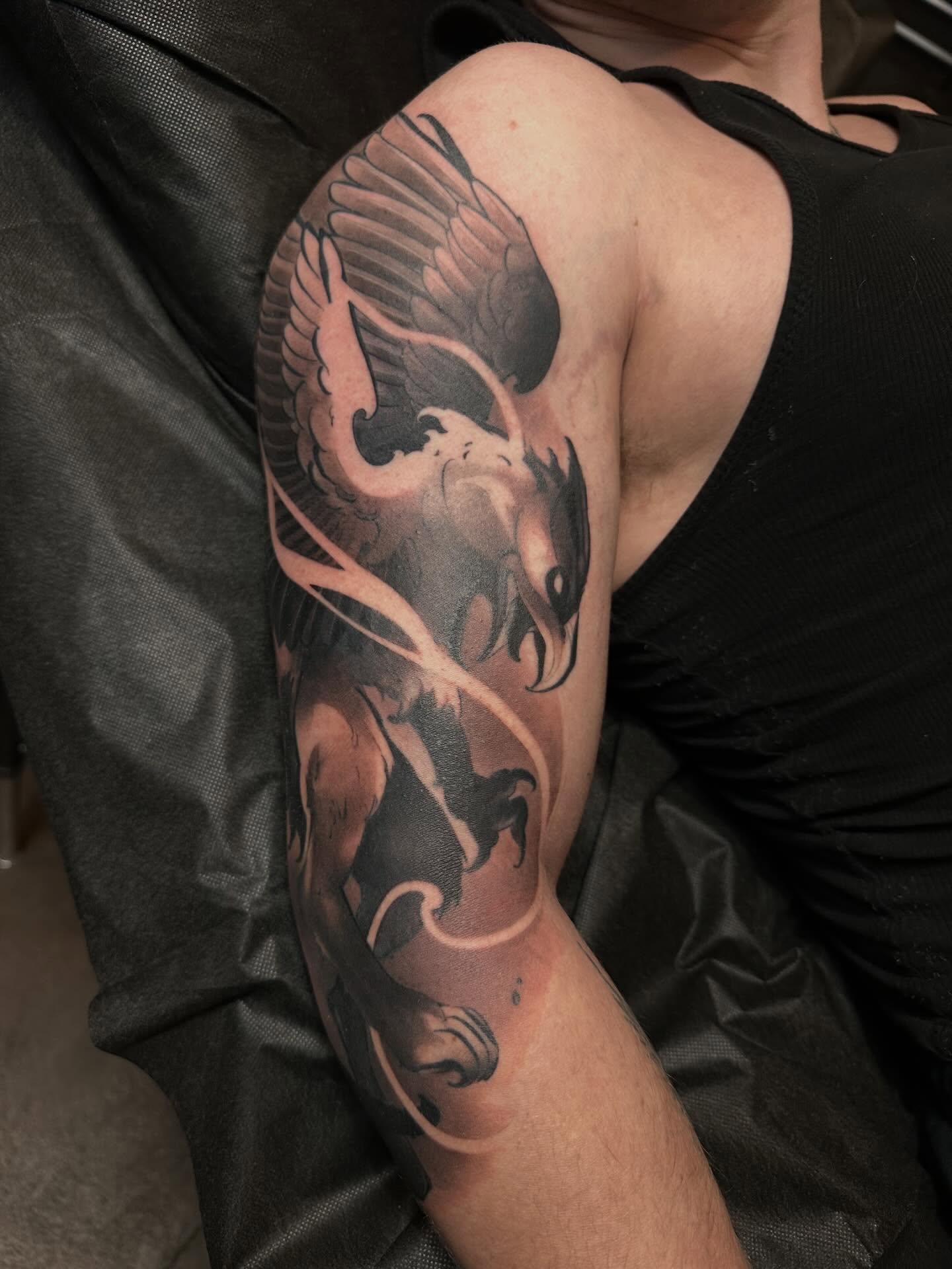 Tattoo by @nathanadsitart — black_and_grey