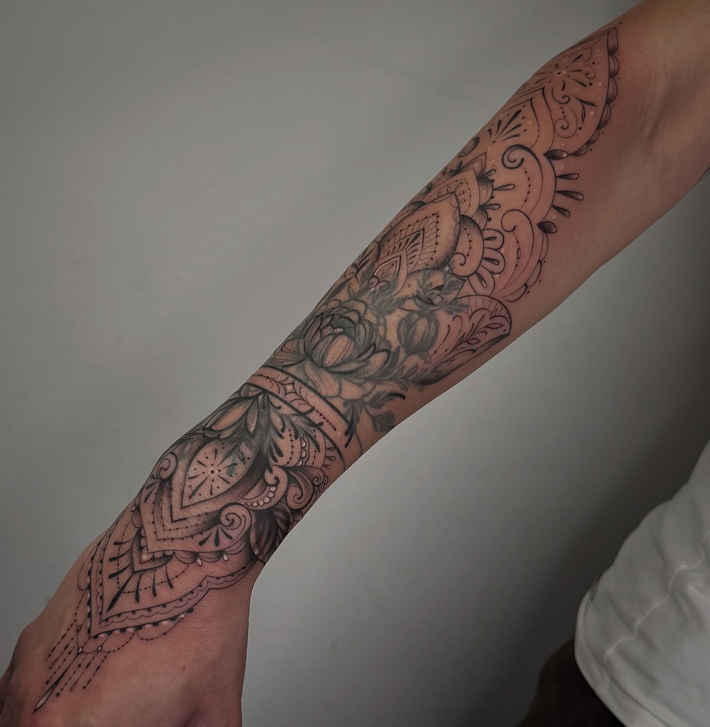 Tattoo by @ermetica_tattoo — black_and_grey, ornamental