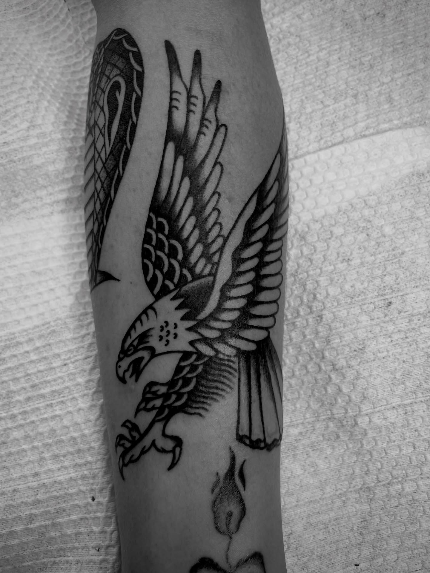 Tattoo by @hontraditional — american_traditional