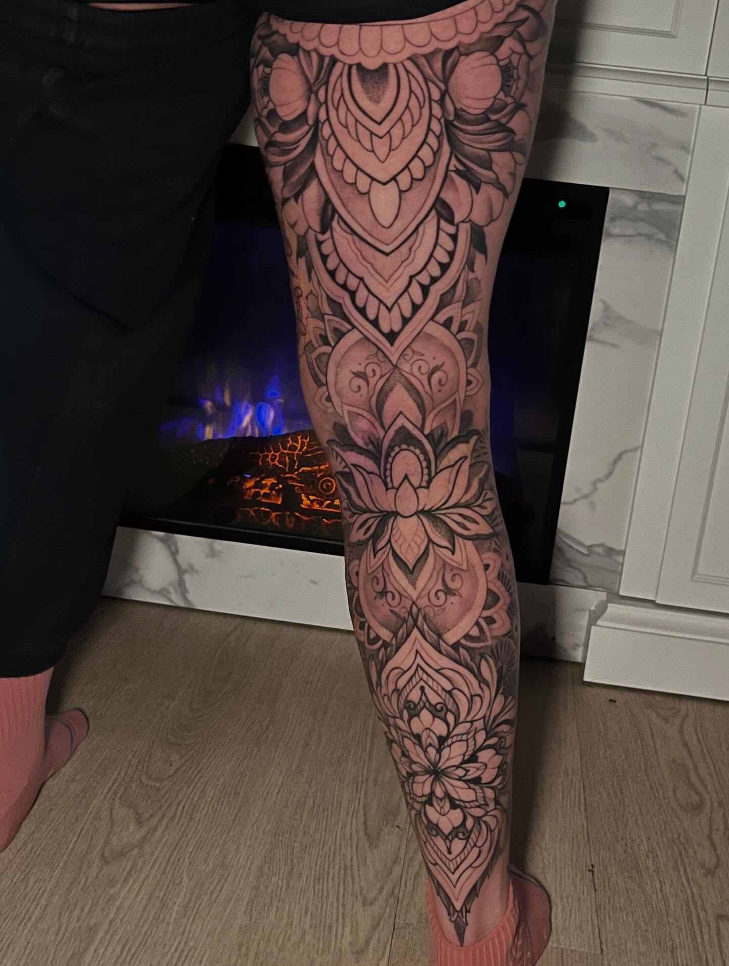 Tattoo by @art_gus_00 — black_and_grey, ornamental