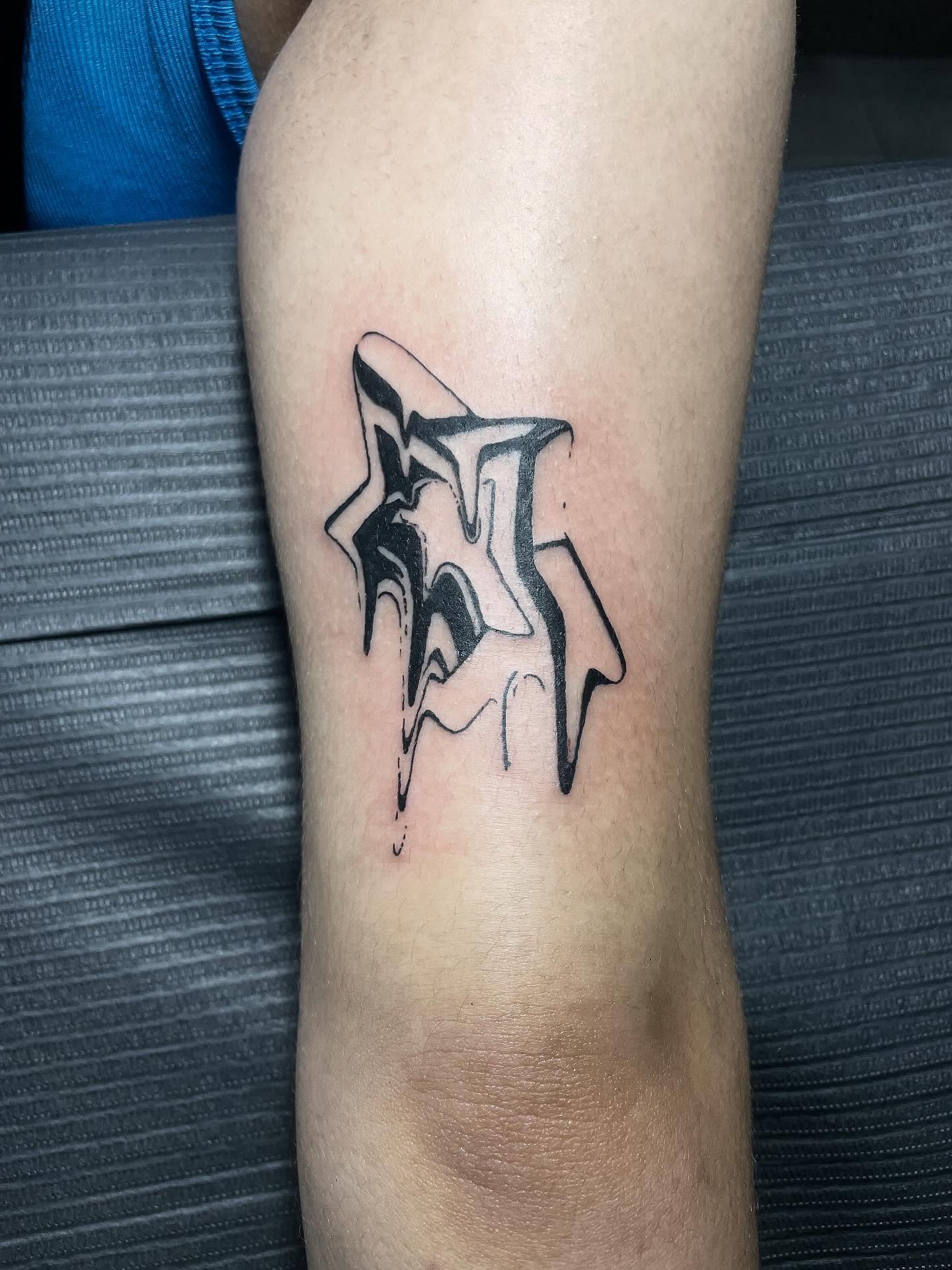 Tattoo by @cristytattoo — black_and_grey