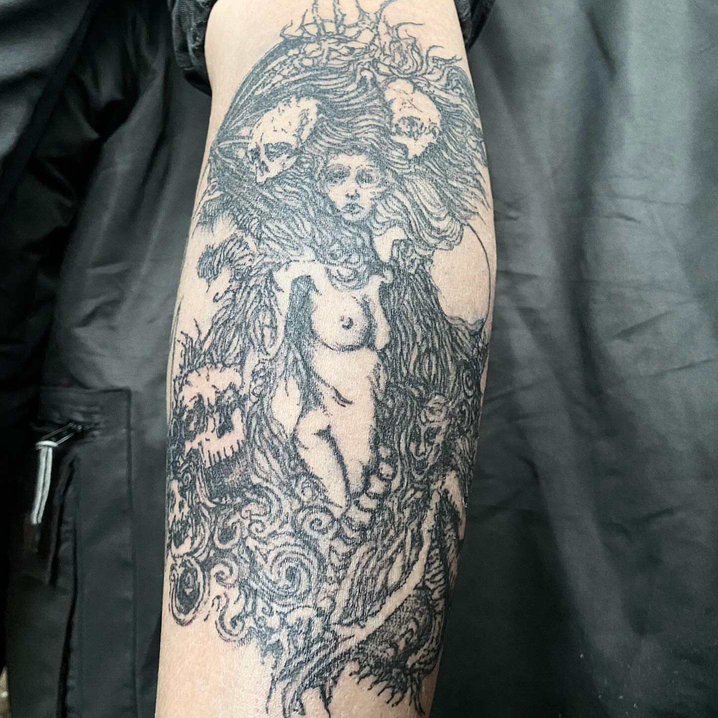 Tattoo by @sangresuciia — black_and_grey, dark_realism