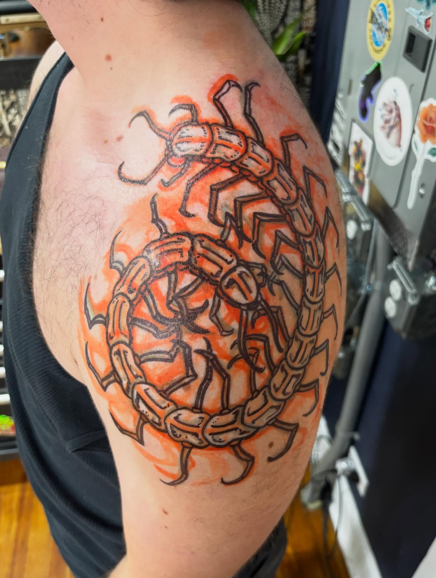 Tattoo by @siv.tattoos — geometric