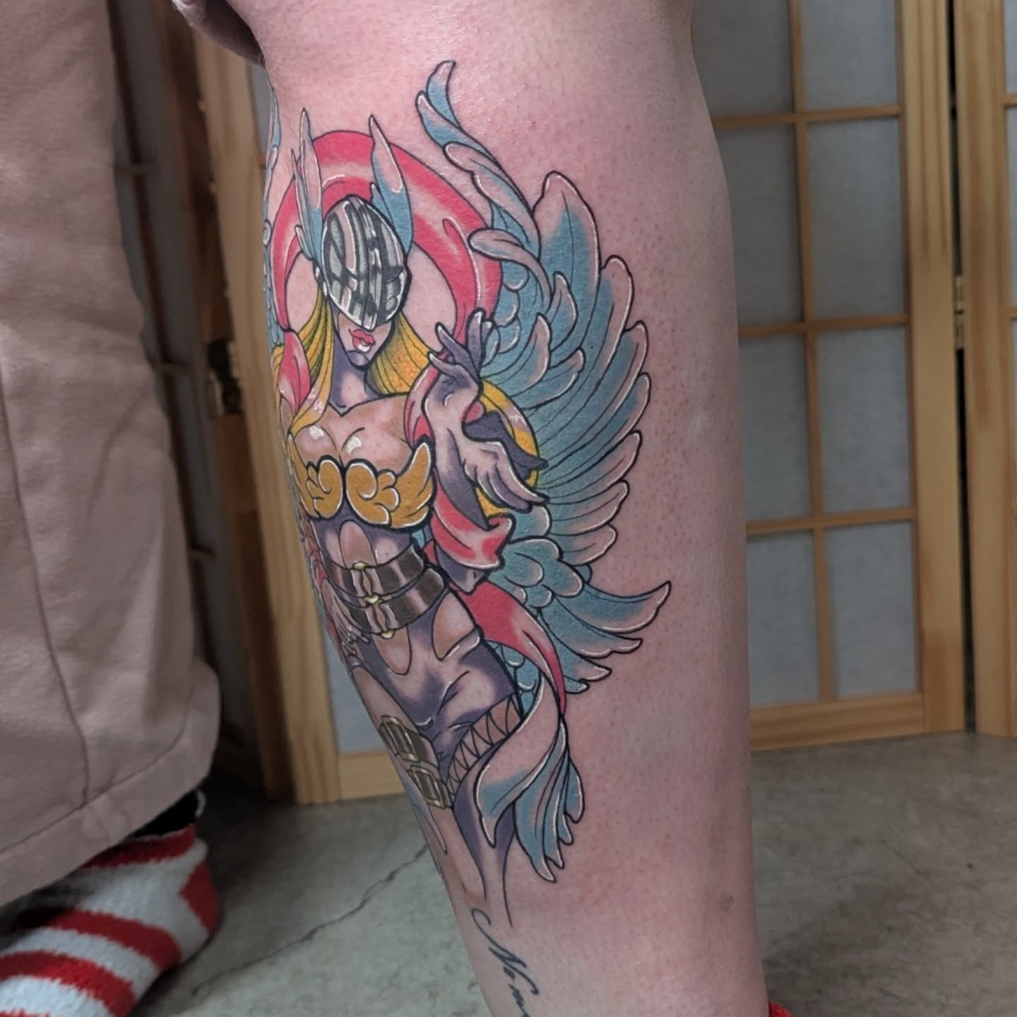 Female warrior American traditional tattoo on the thigh by Nico Capriotti ๐ณ๏ธโ๐