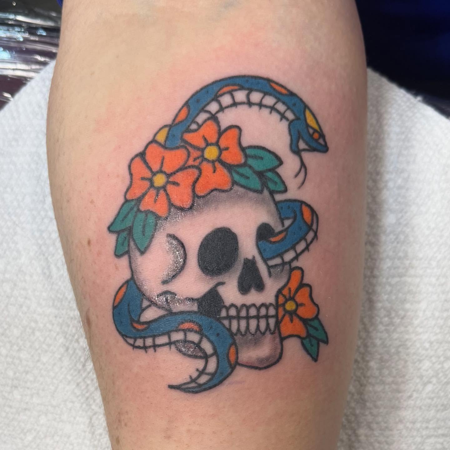 Tattoo by @linda_xochiquetzal — american_traditional