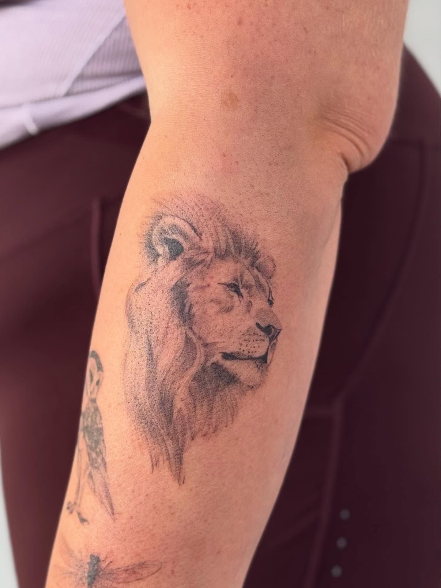 Lion dotwork tattoo on the forearm by Karina ⋆⭒˚.⋆