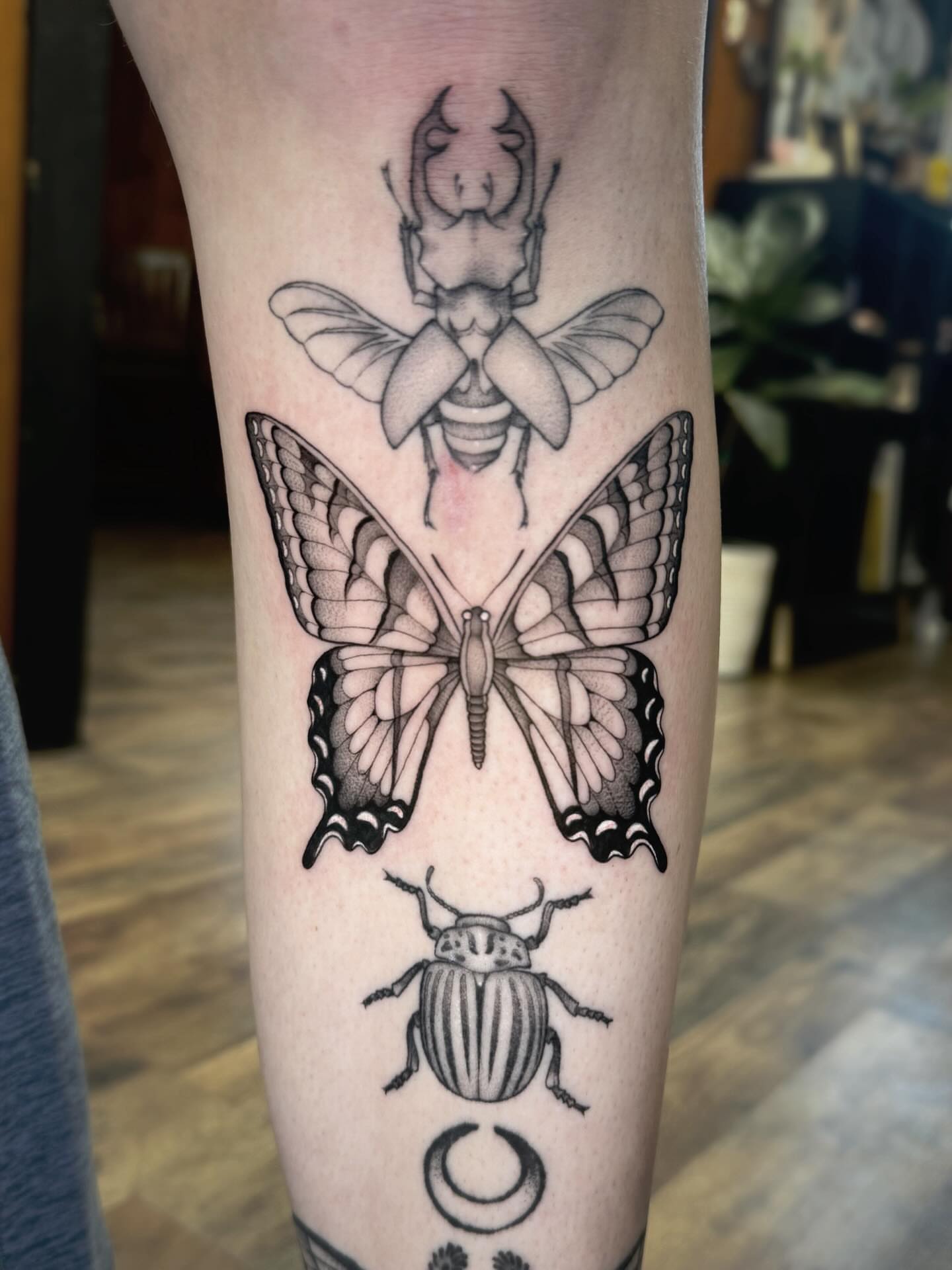 Tattoo by @audreymicheletattoos — black_and_grey