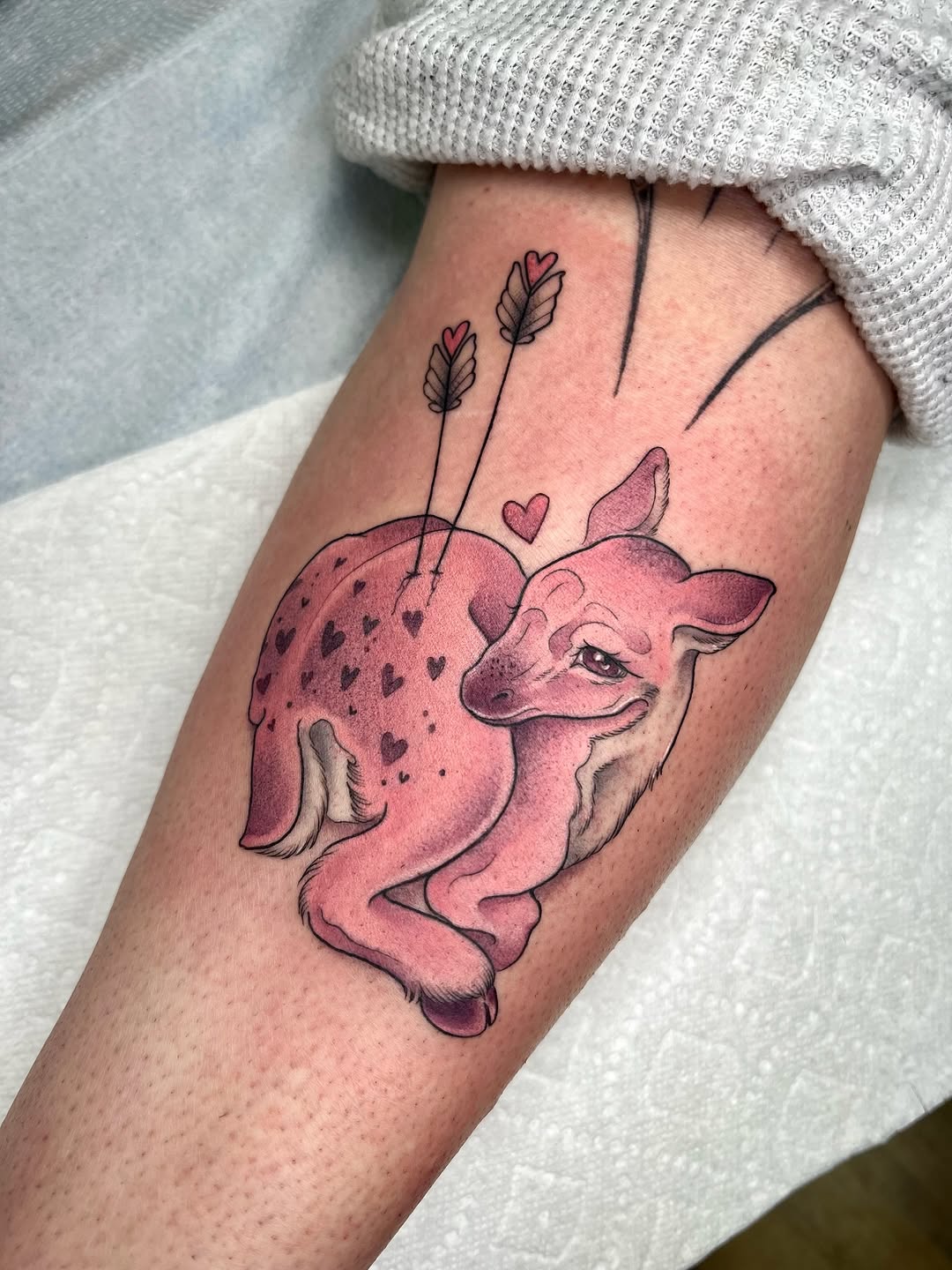 Tattoo by @alternativeyouniverse — new_school, illustrative