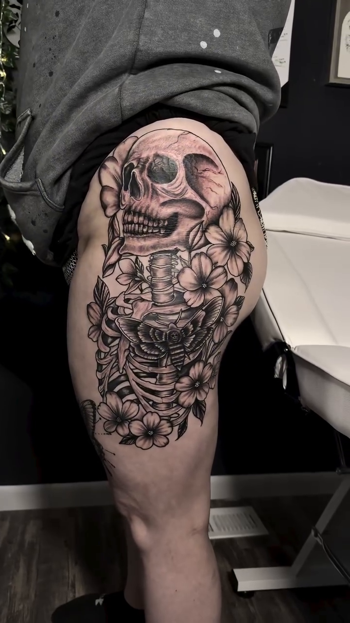 Tattoo by Alyssa Turner, Milan