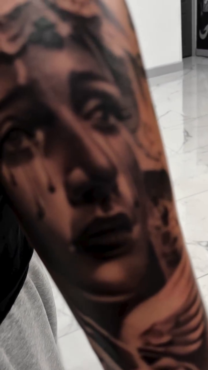 Tattoo by @alfredoadametattoo — realism, black_and_grey