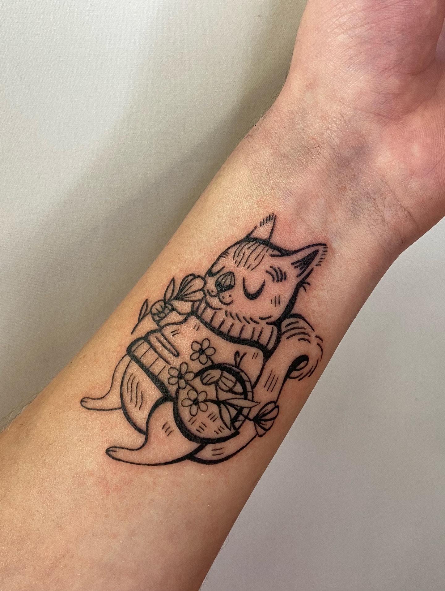 Tattoo by @cathbraungrenier — american_traditional