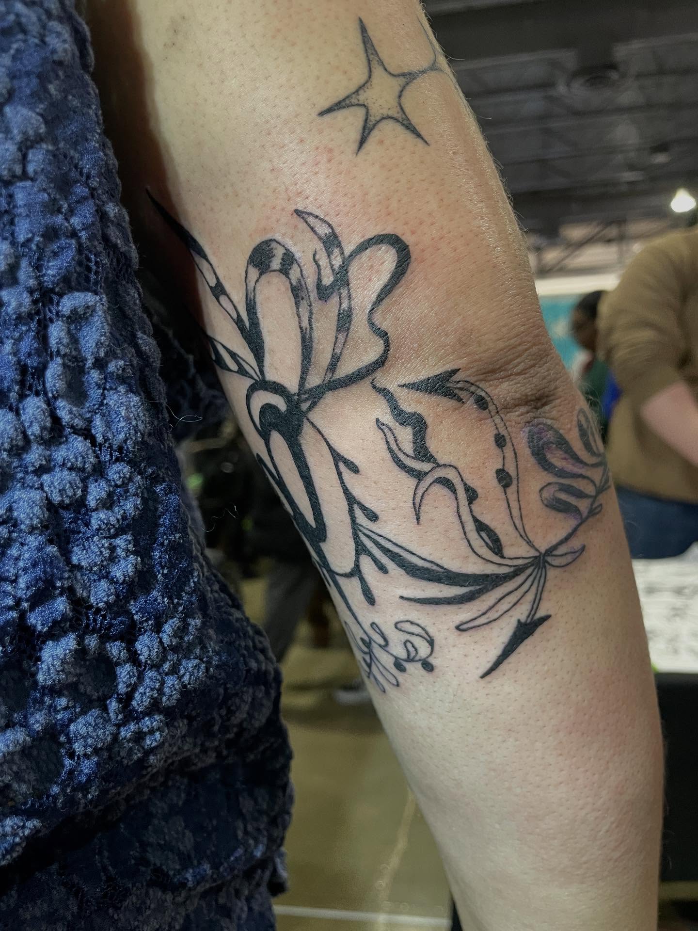 Tattoo by @pineneedlestattoo — black_and_grey