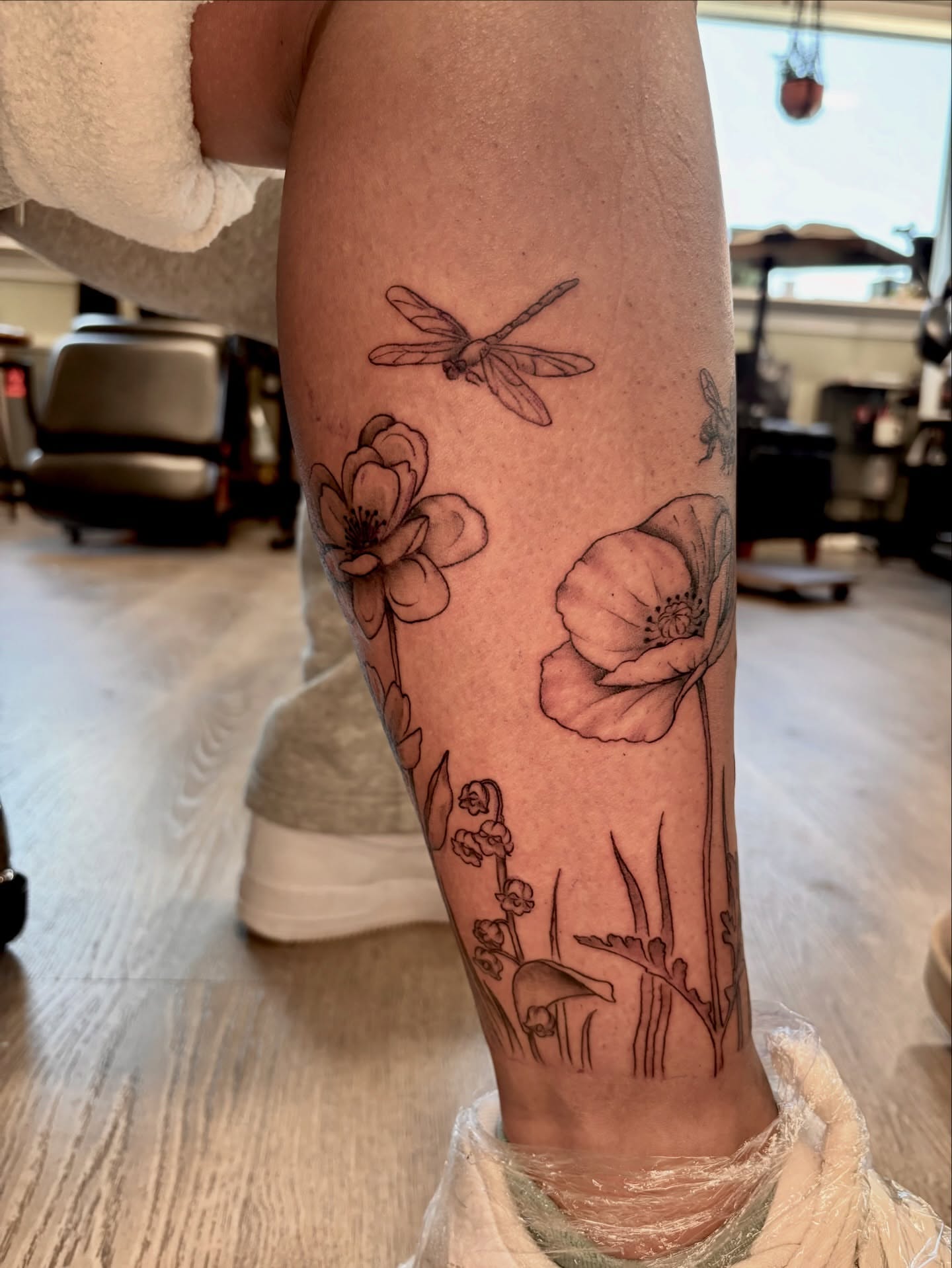 Tattoo by @sagerayink — black_and_grey