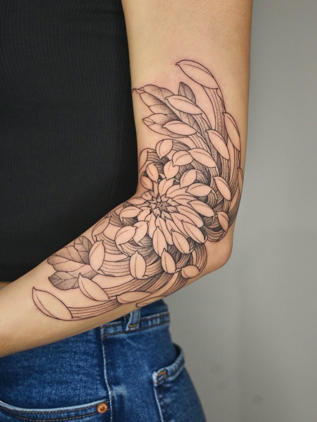 Tattoo by @simbalysm — black_and_grey