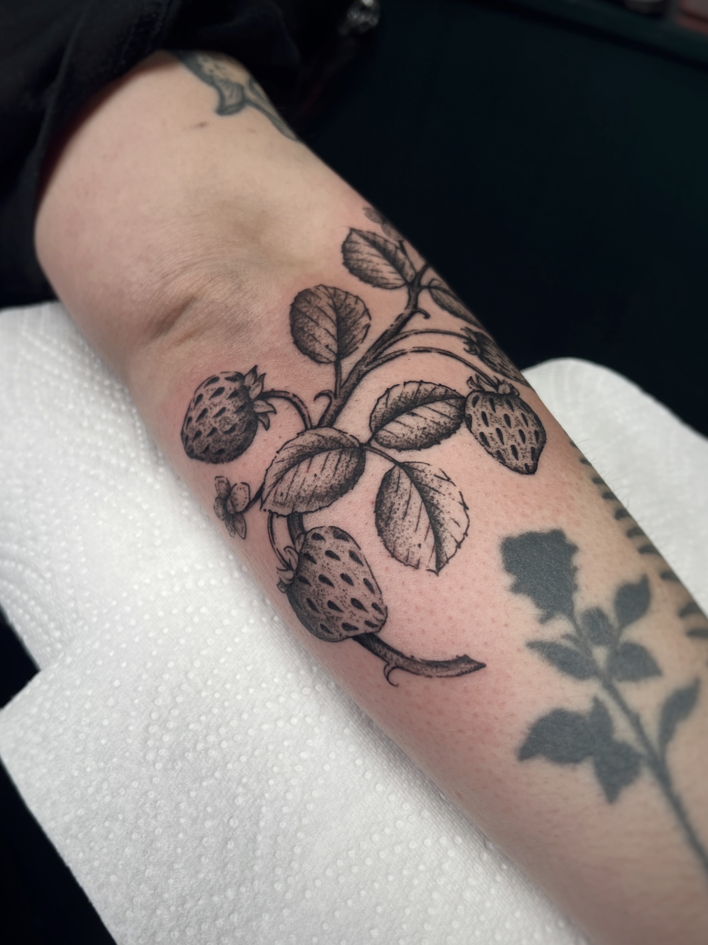Tattoo by @rebecca_febo — black_and_grey