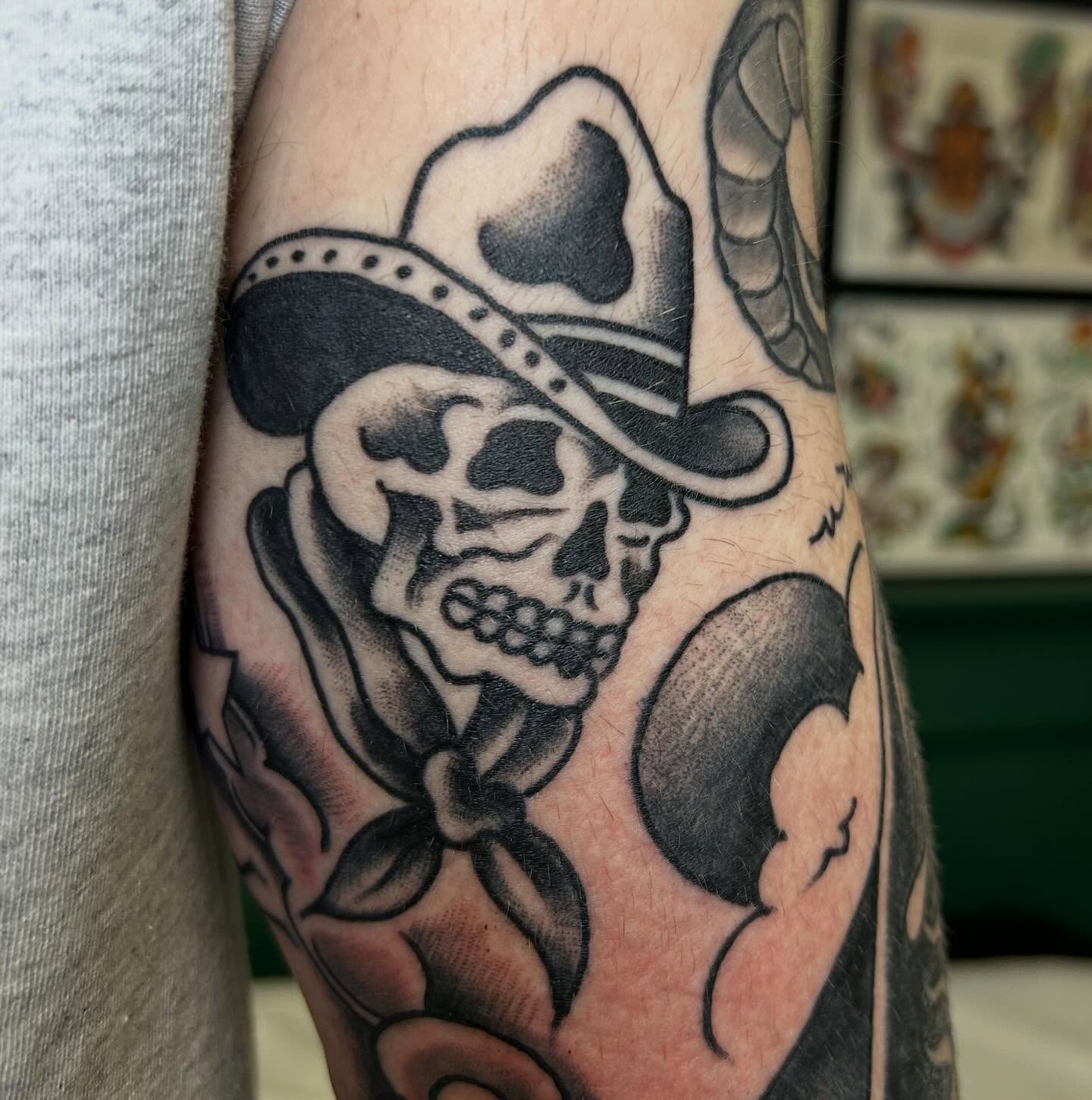 Tattoo by @erineinhorn — american_traditional, black_and_grey