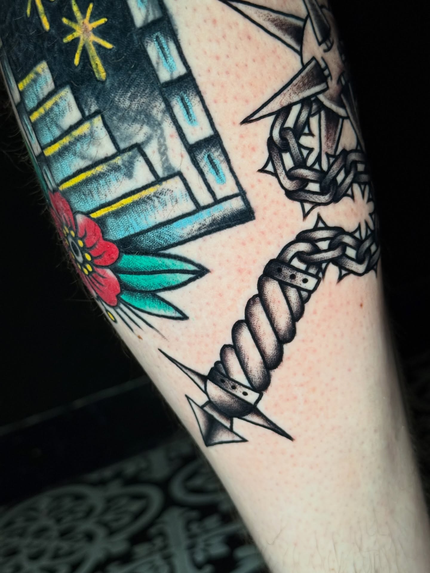Chain and rope American traditional tattoo on the forearm by @ryanpereztattoo