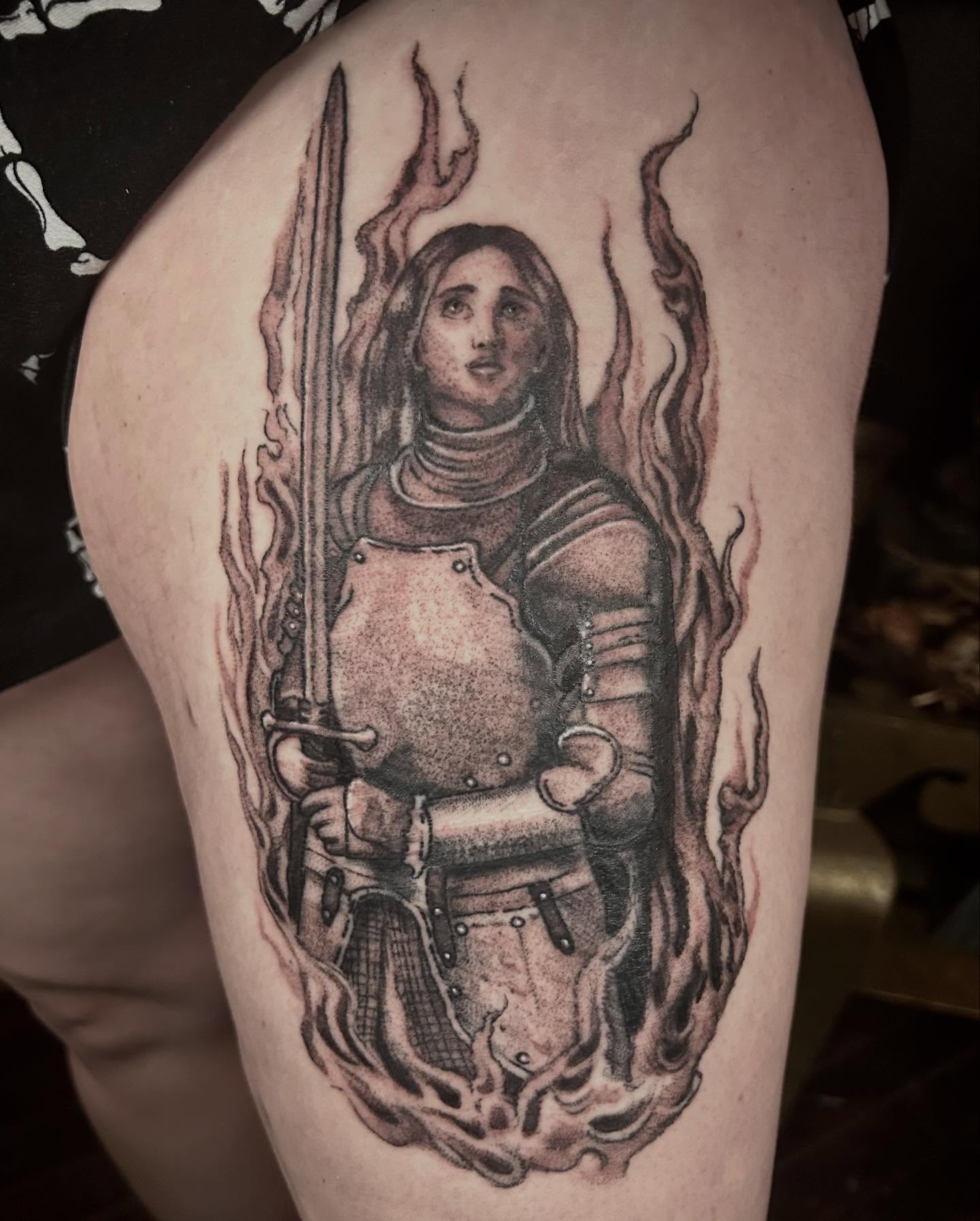 Female knight realism tattoo on the thigh by ๐๐๐๐๐๐ ๐๐๐๐๐๐ ๐๐๐๐๐๐