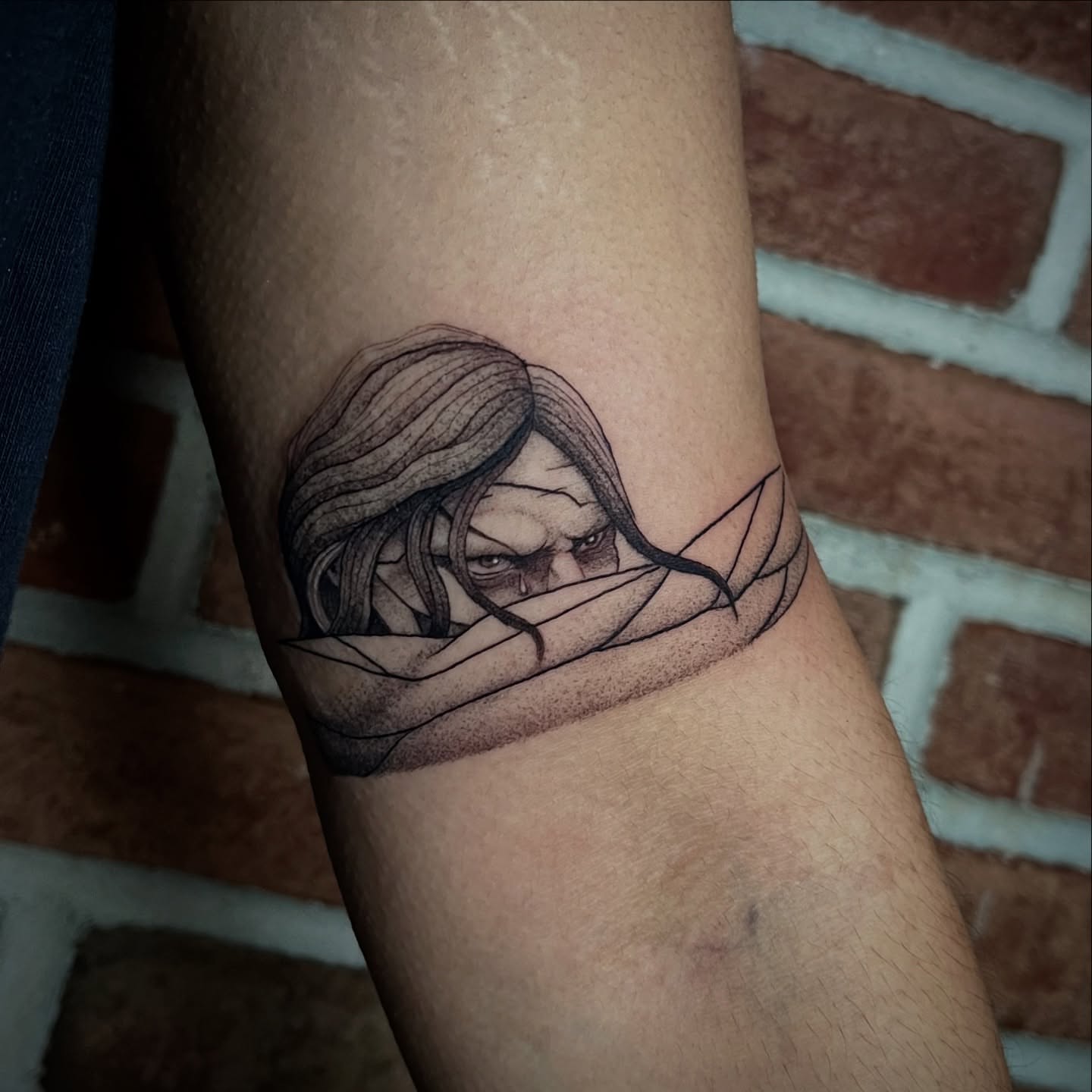 Tattoo by @fairyytaylzz — realism