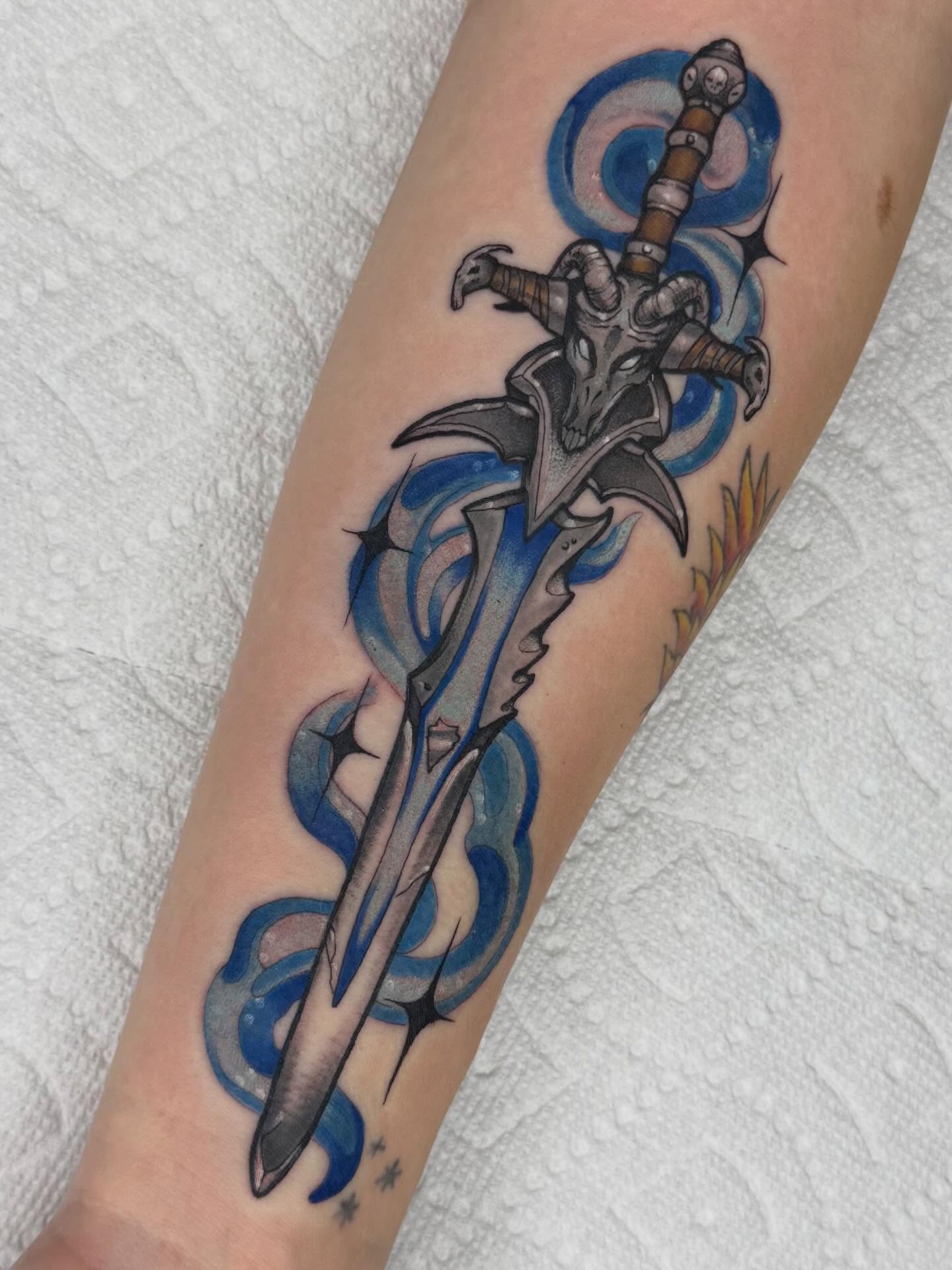 Tattoo by @starrdvst_ β american_traditional