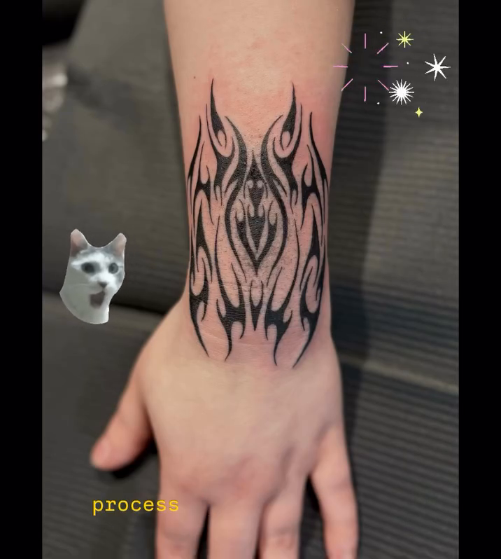 Tattoo by @madtatclub — blackwork