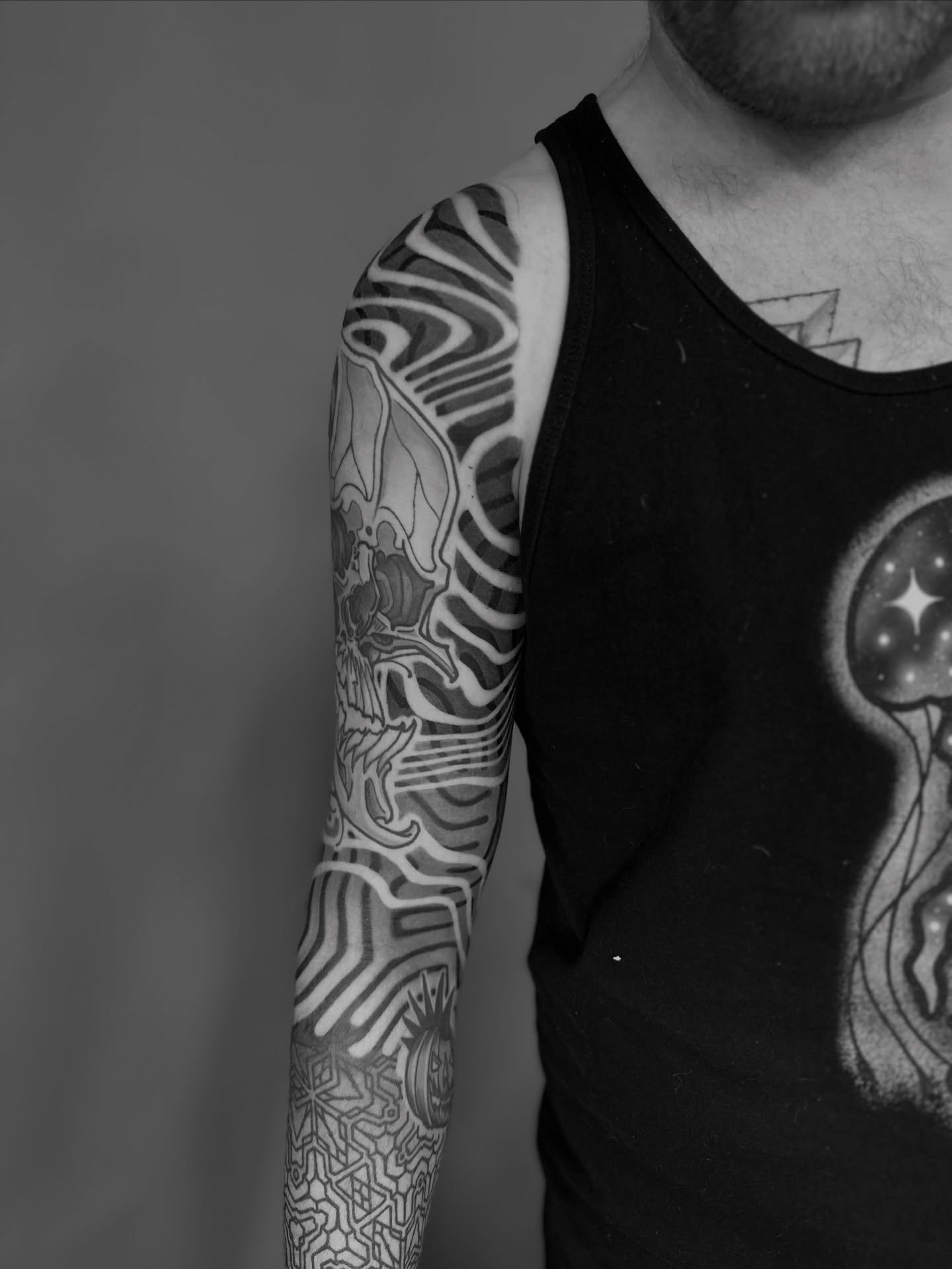 Tattoo by @cassadybell — black_and_grey, geometric