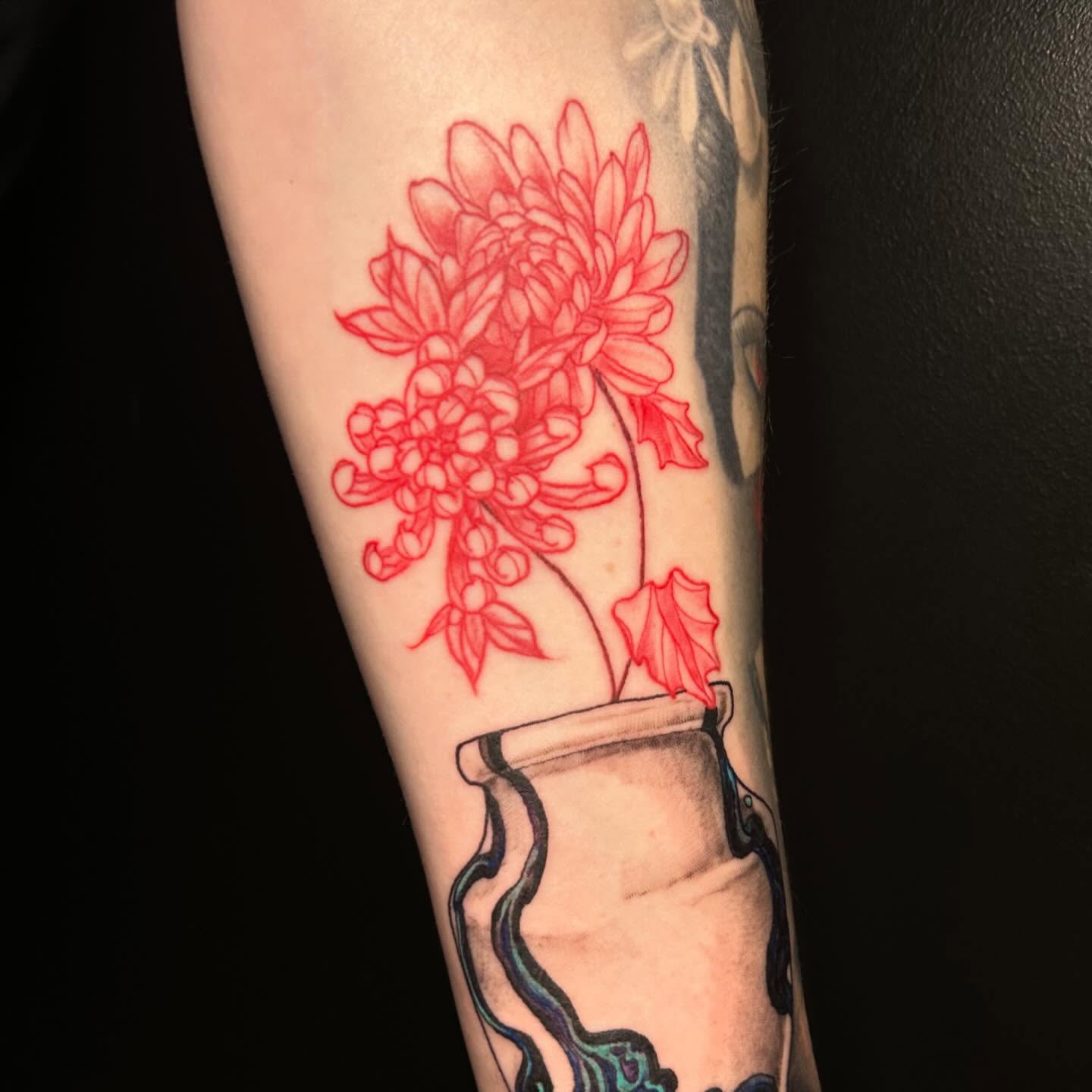 Tattoo by @socratiicrrat — dotwork