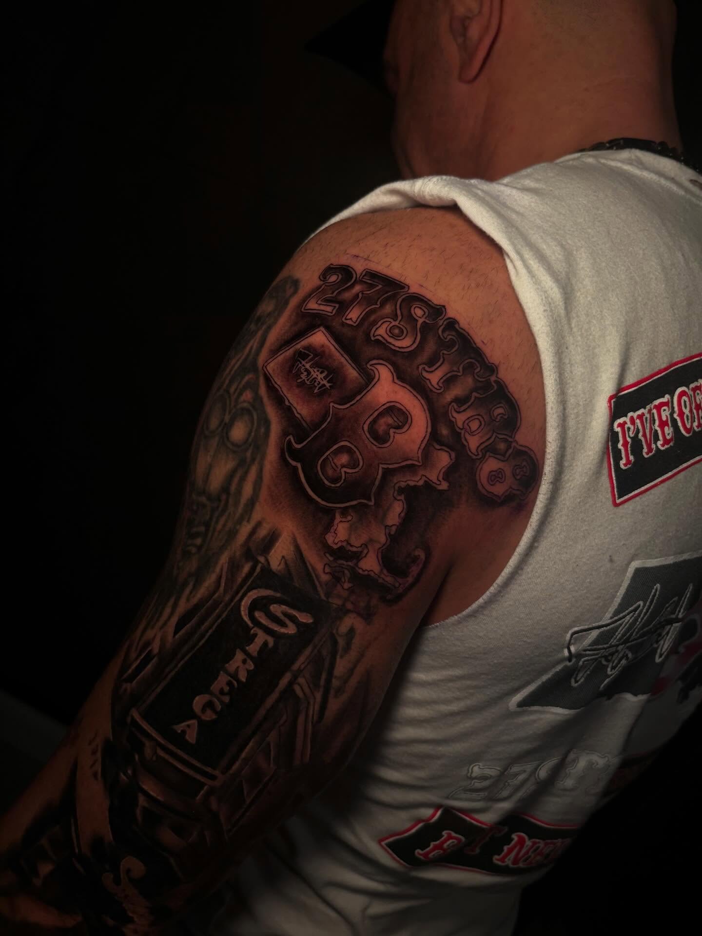Tattoo by @bellabuonopanetattoos — black_and_grey, realism