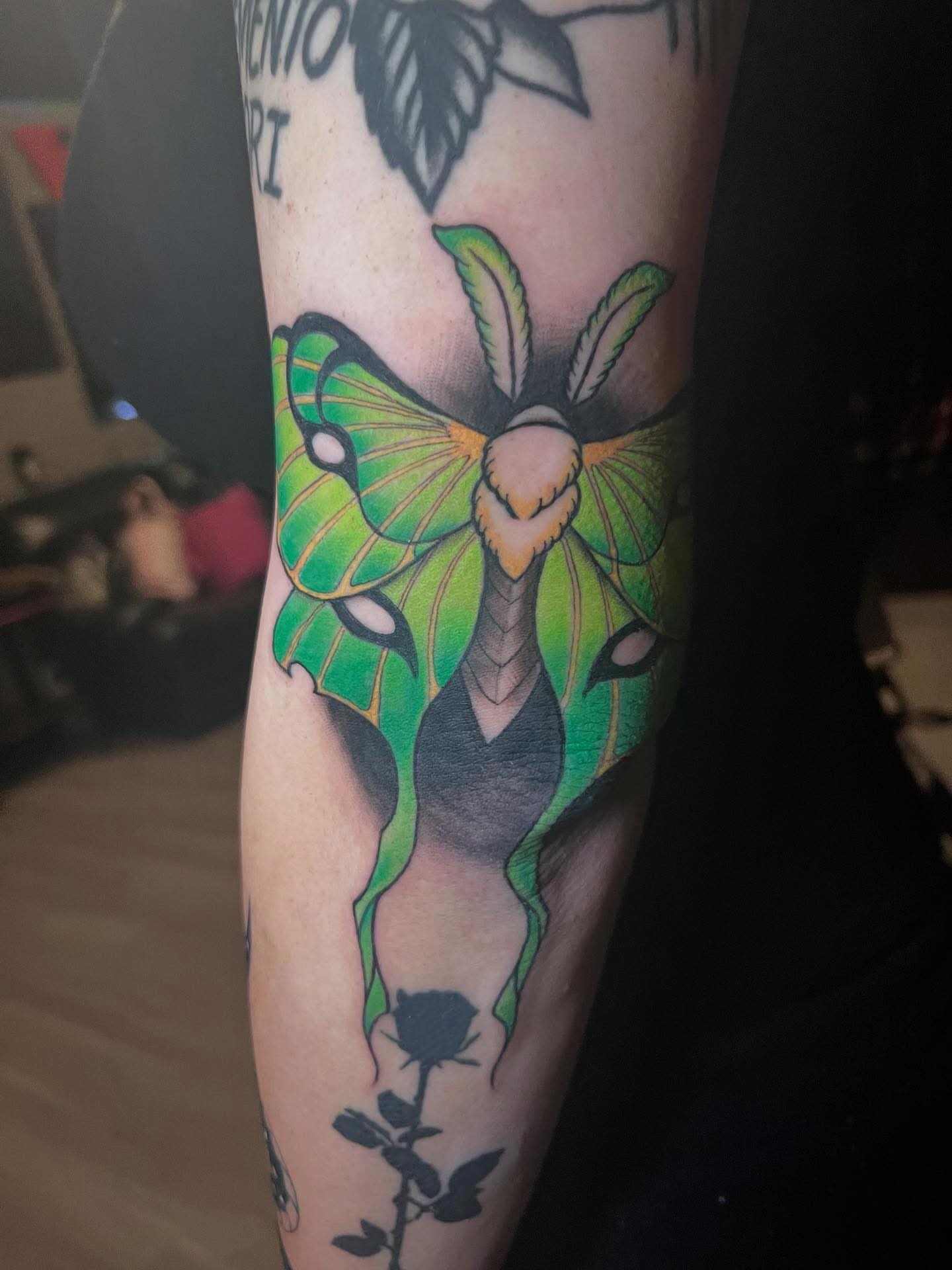 Tattoo by @mischiefinkparlor18 — realism