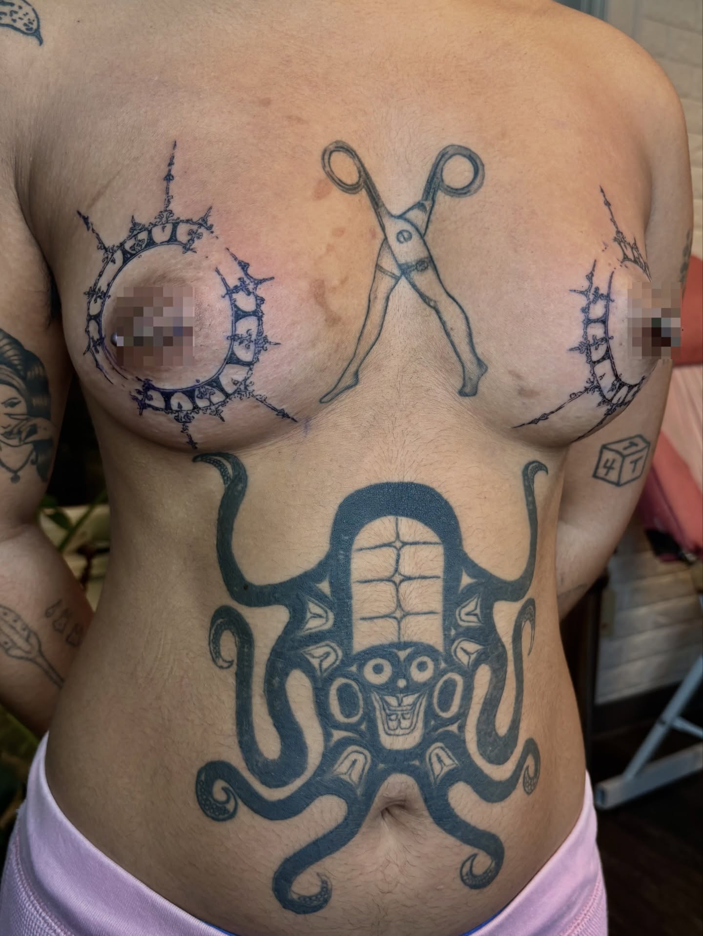 Octopus geometric tattoo on the torso by Silvia :)