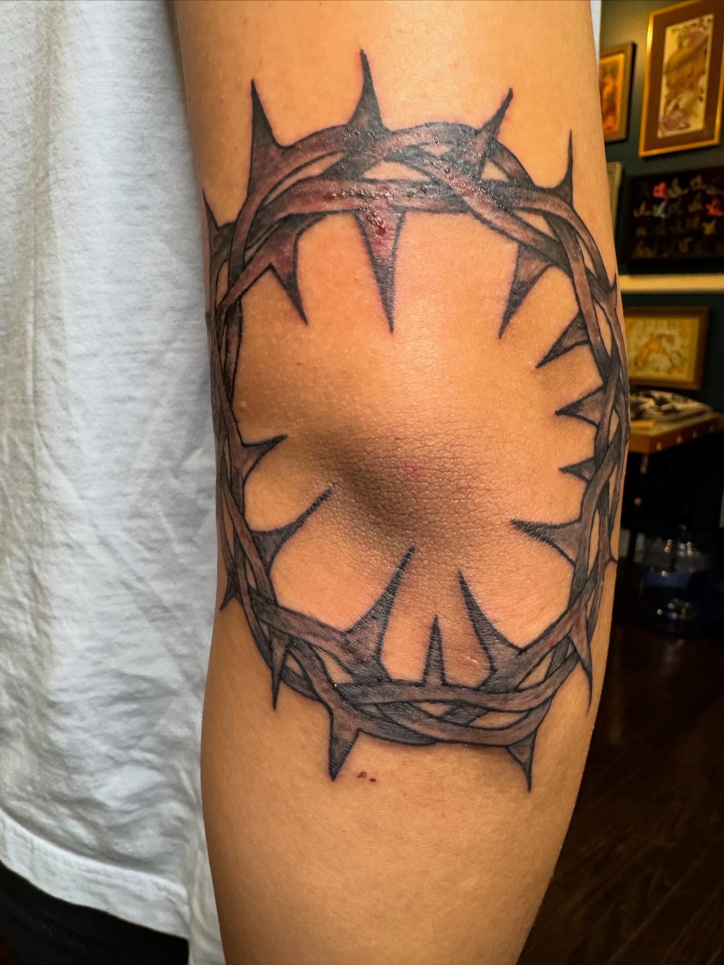 Tattoo by @boblindelltattoos — black_and_grey