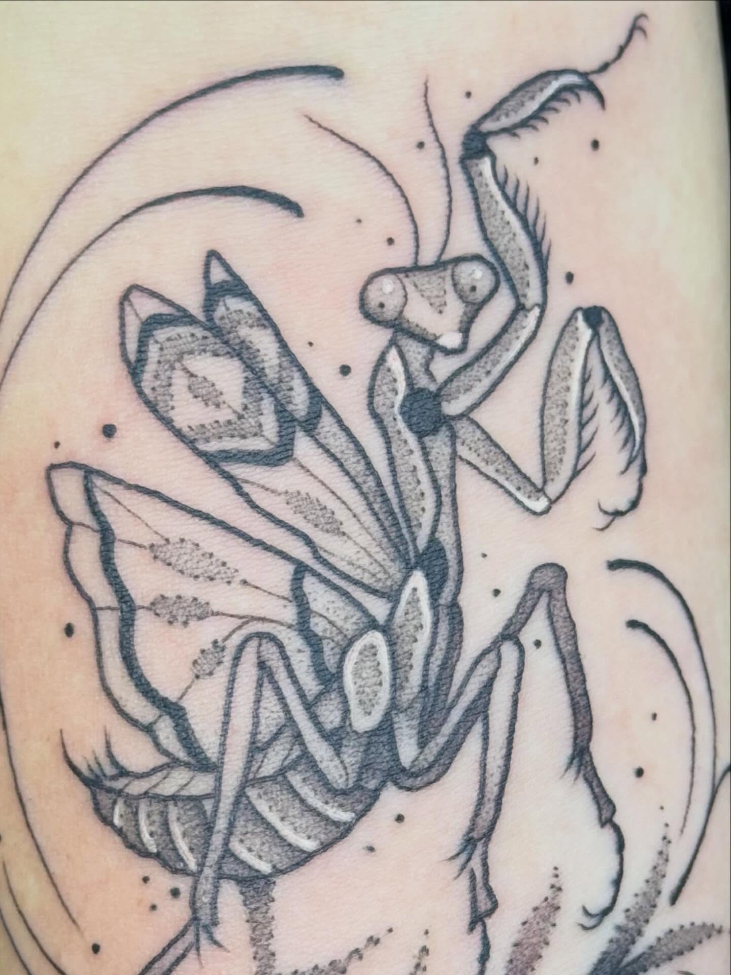 Tattoo by @bodyartbyali — black_and_grey
