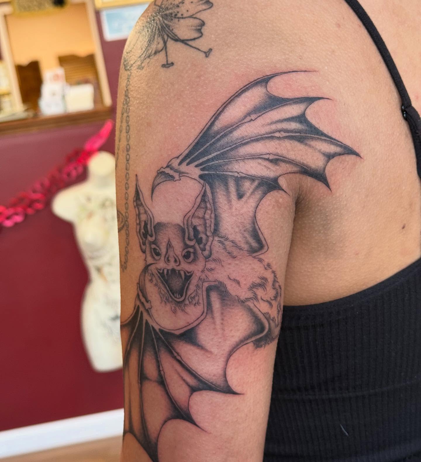 Tattoo by @raeofsunshine.tts — black_and_grey, realism