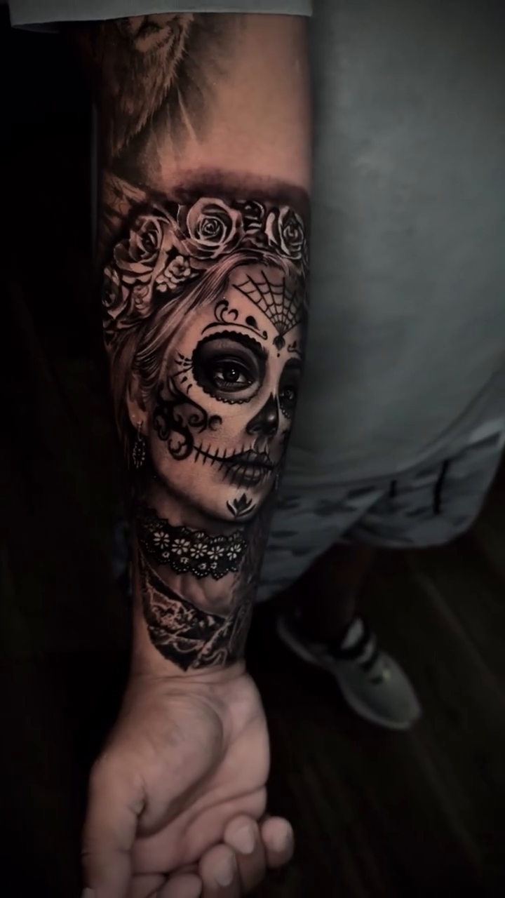 Tattoo by @davidsontattoortg β black_and_grey, realism