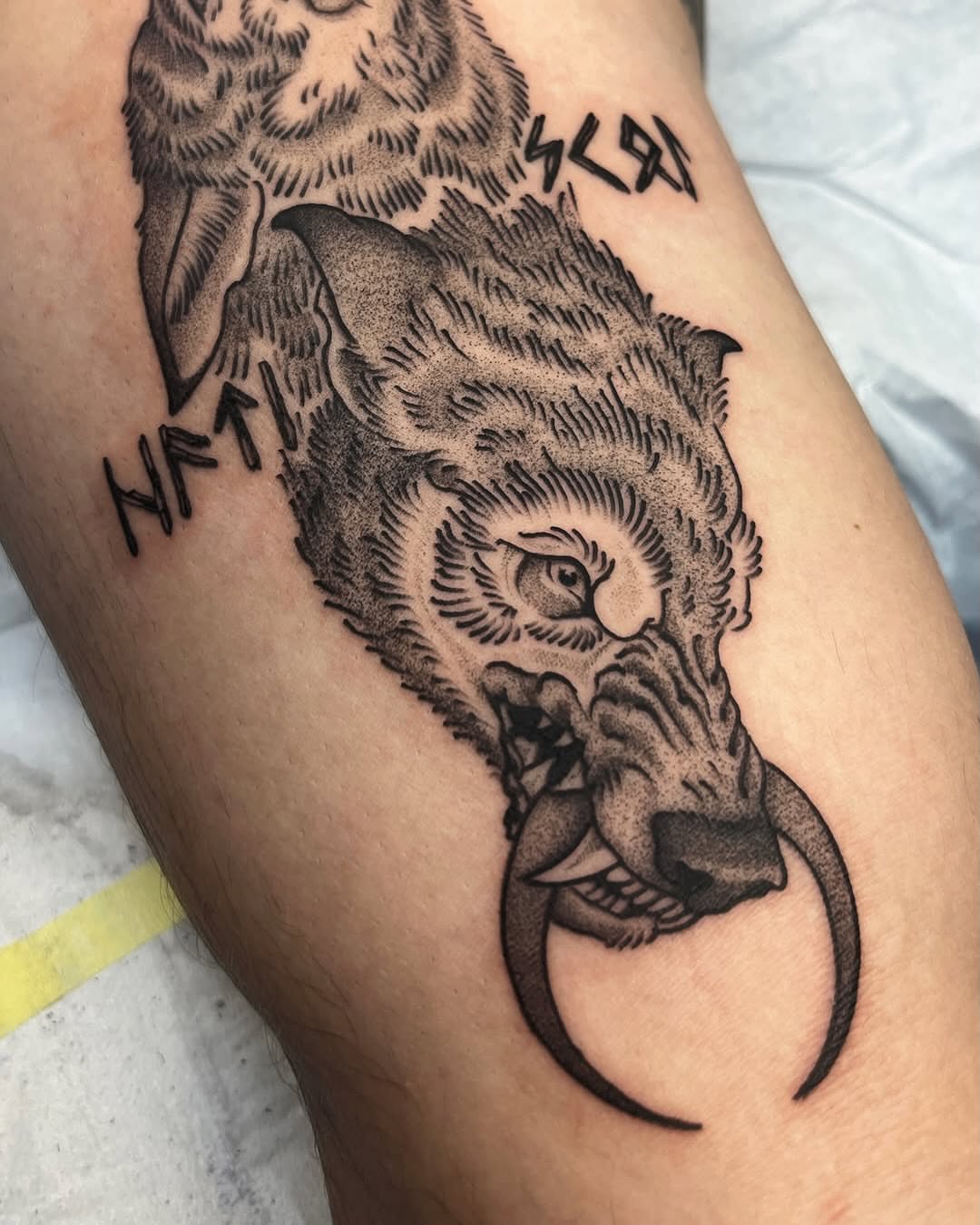 Tattoo by @barragantattoos — black_and_grey