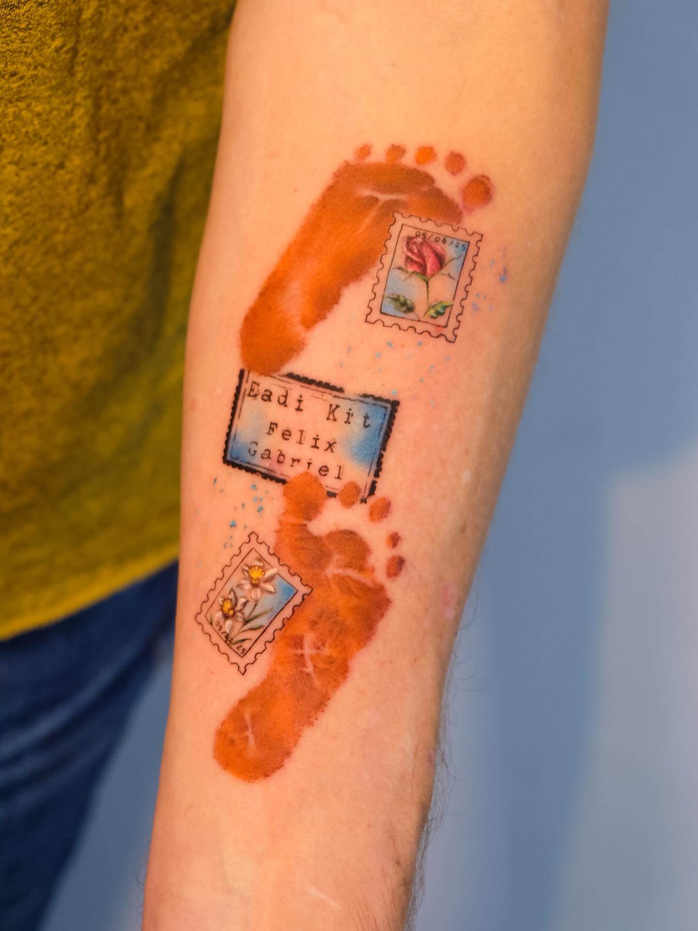 Tattoo by @senaasogutlu — dotwork
