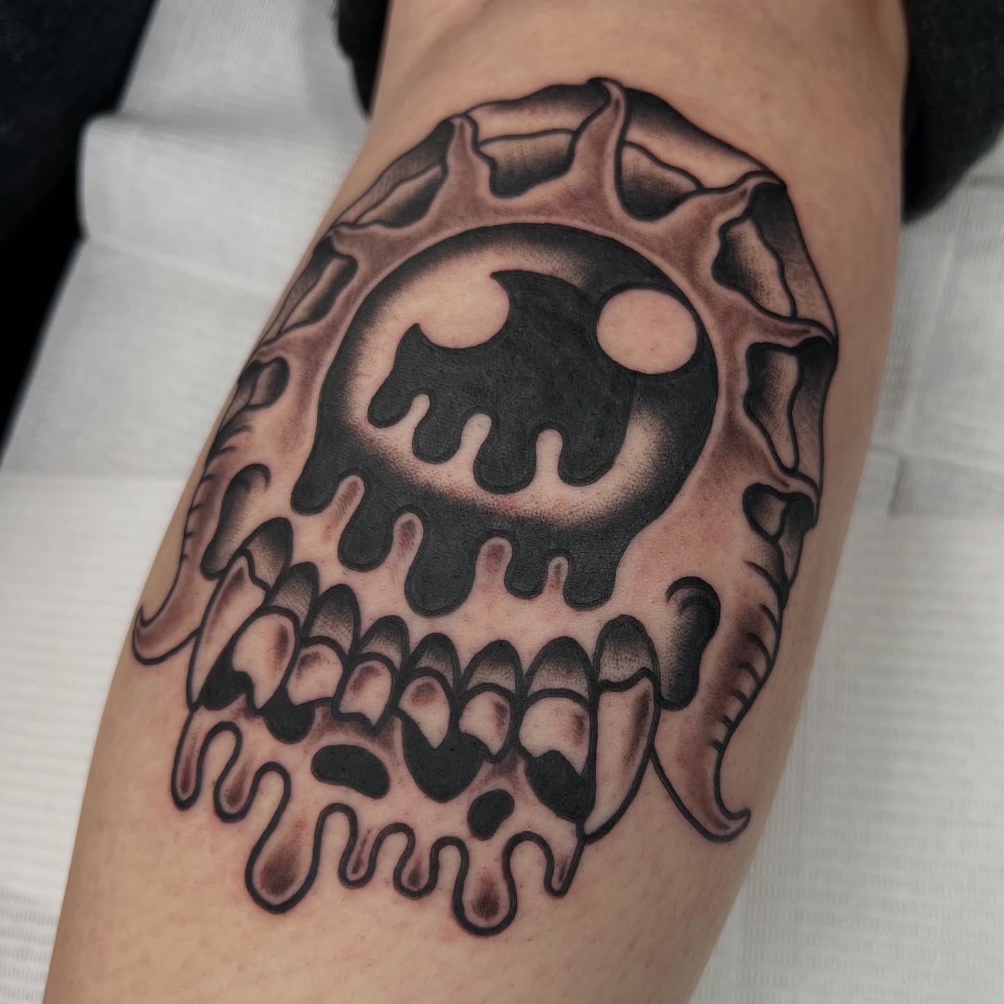 Tattoo by @whatswrongkiel — black_and_grey